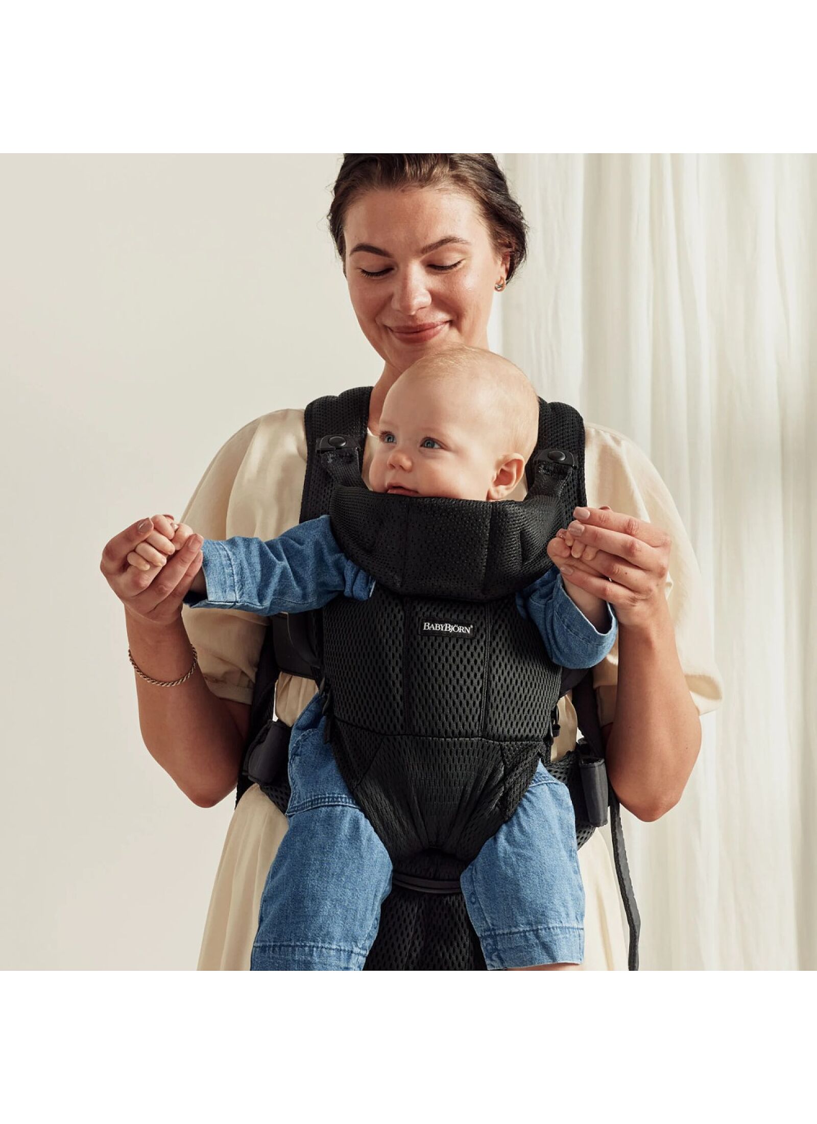 BABY CARRIER MOVE MESH BLACK