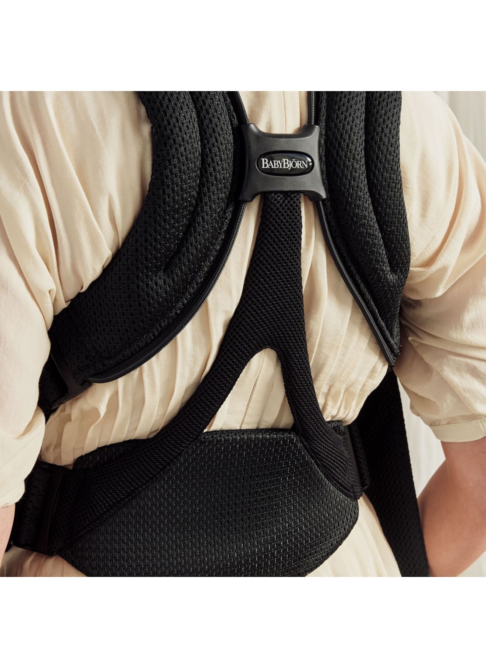 BABY CARRIER MOVE MESH BLACK