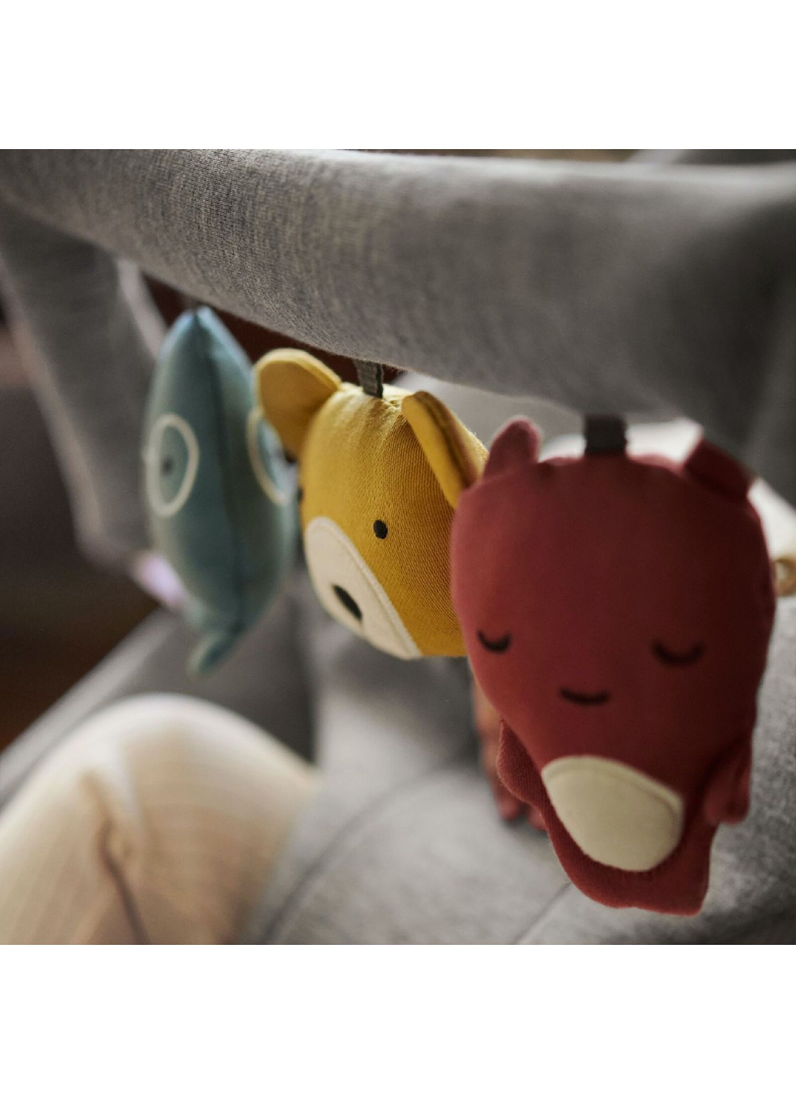 TOY FOR BOUNCER SOFT FRIENDS NEUTRALS