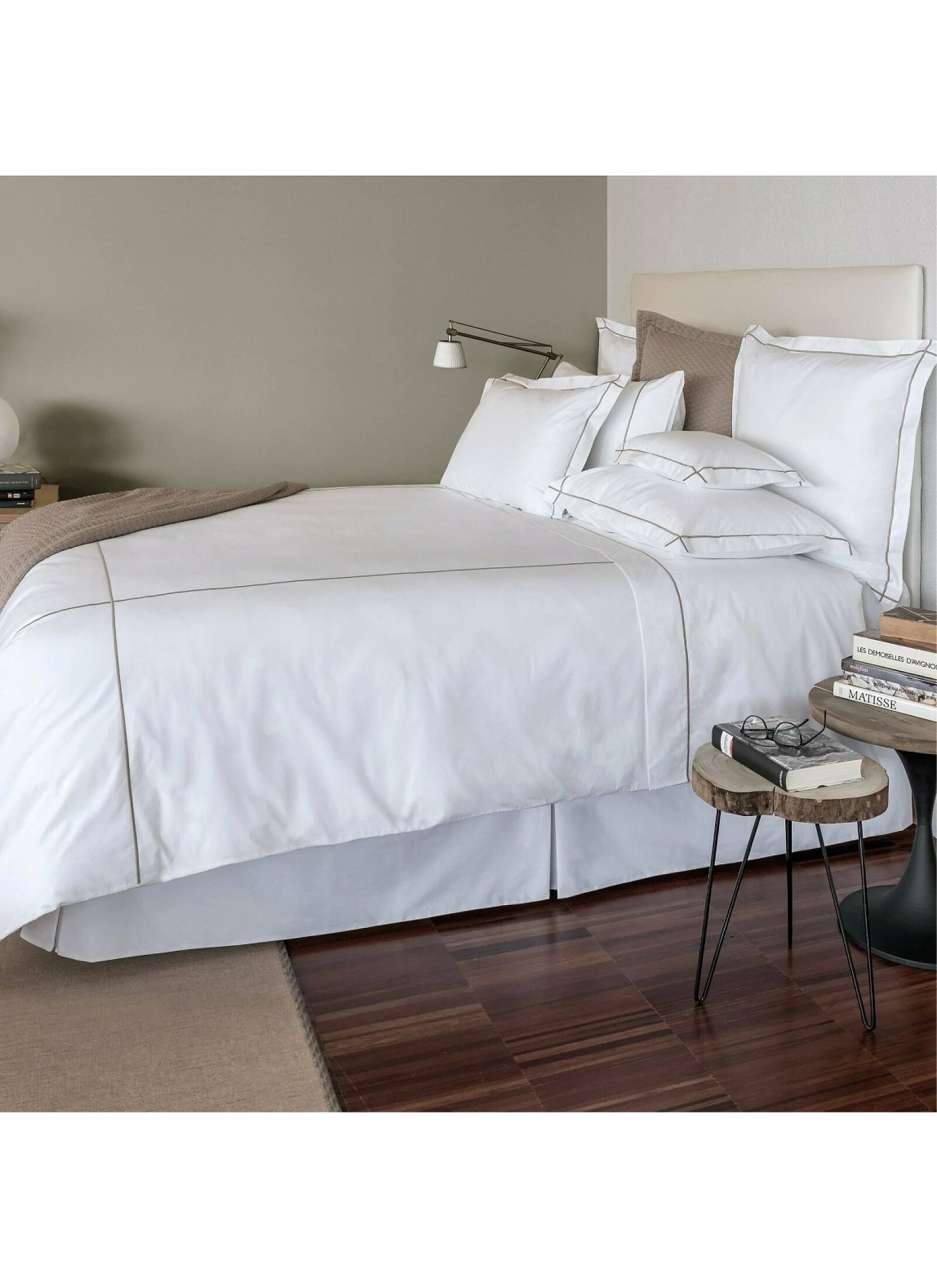 QUEEN SHEET SET CLASSIC WHITE-TAUPE