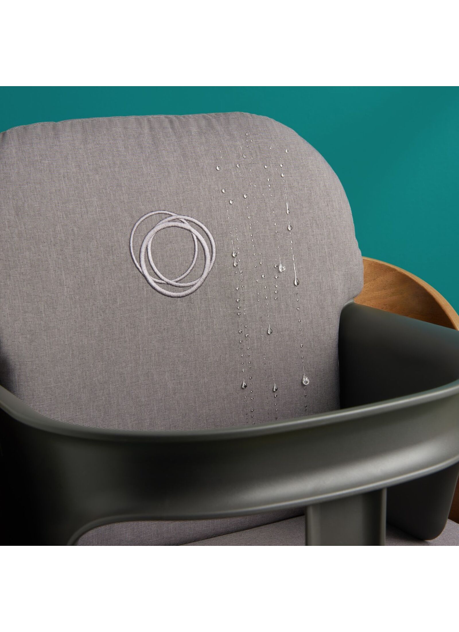 BABY CUSHION GIRAFFE STORMY GREY