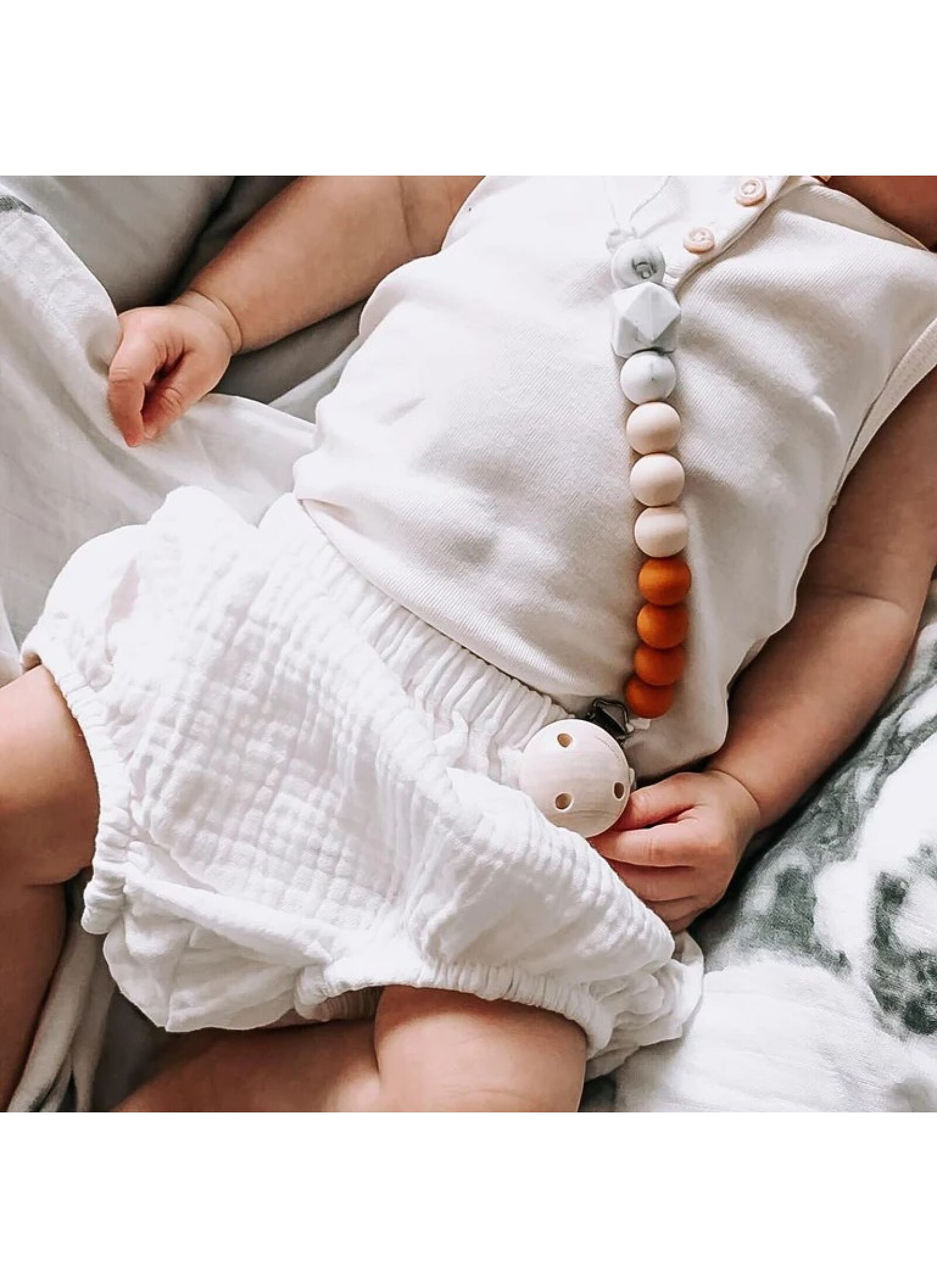 PACIFIER CLIP MUSTARD