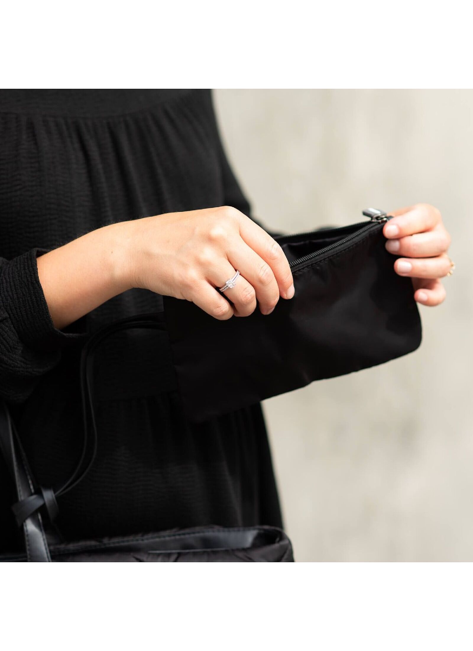 FAMILY BAG PUFFERED BLACK