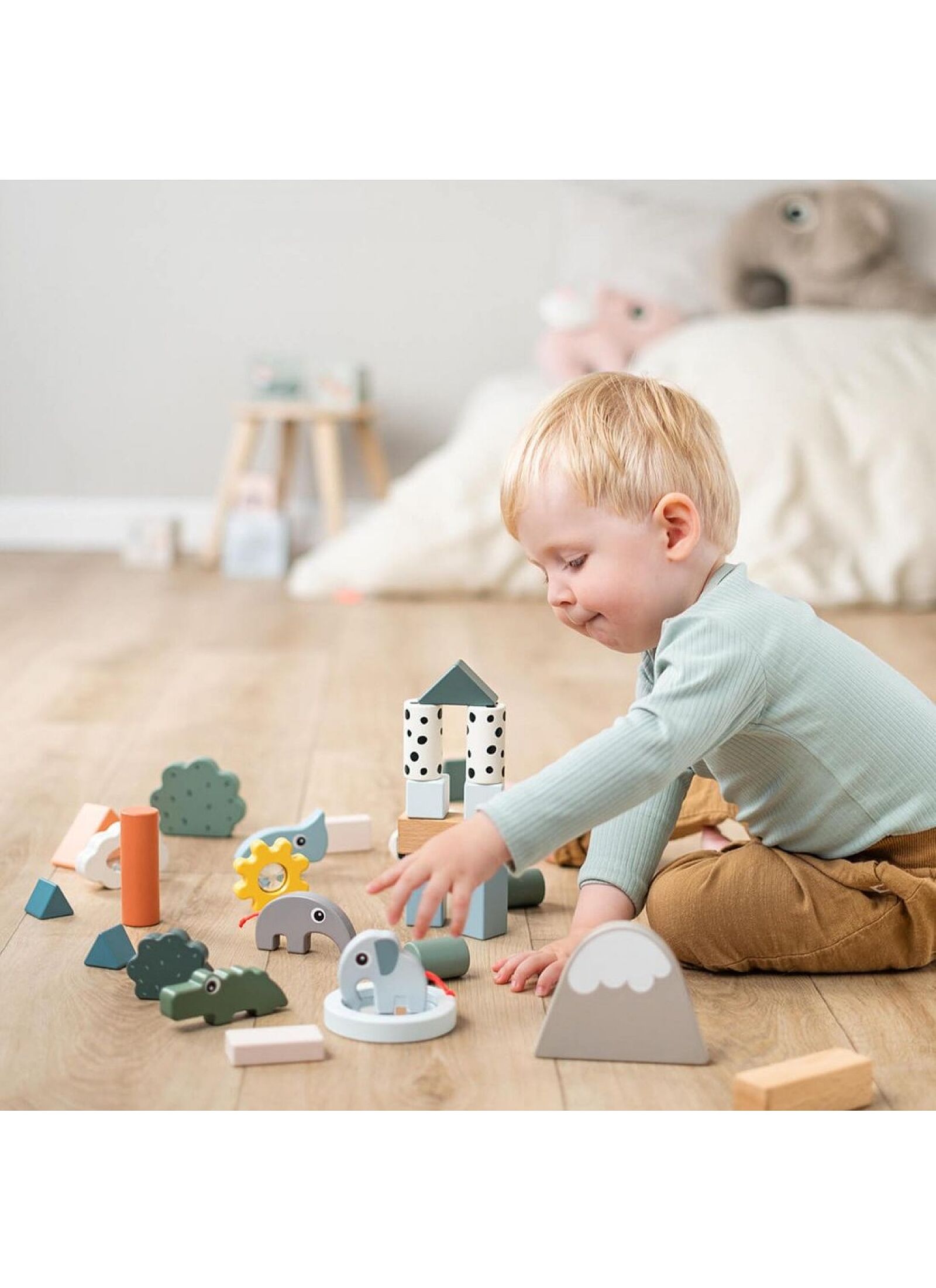 WOODEN ACTIVITY TOY BUILDING BLOCK DEER FRIENDS