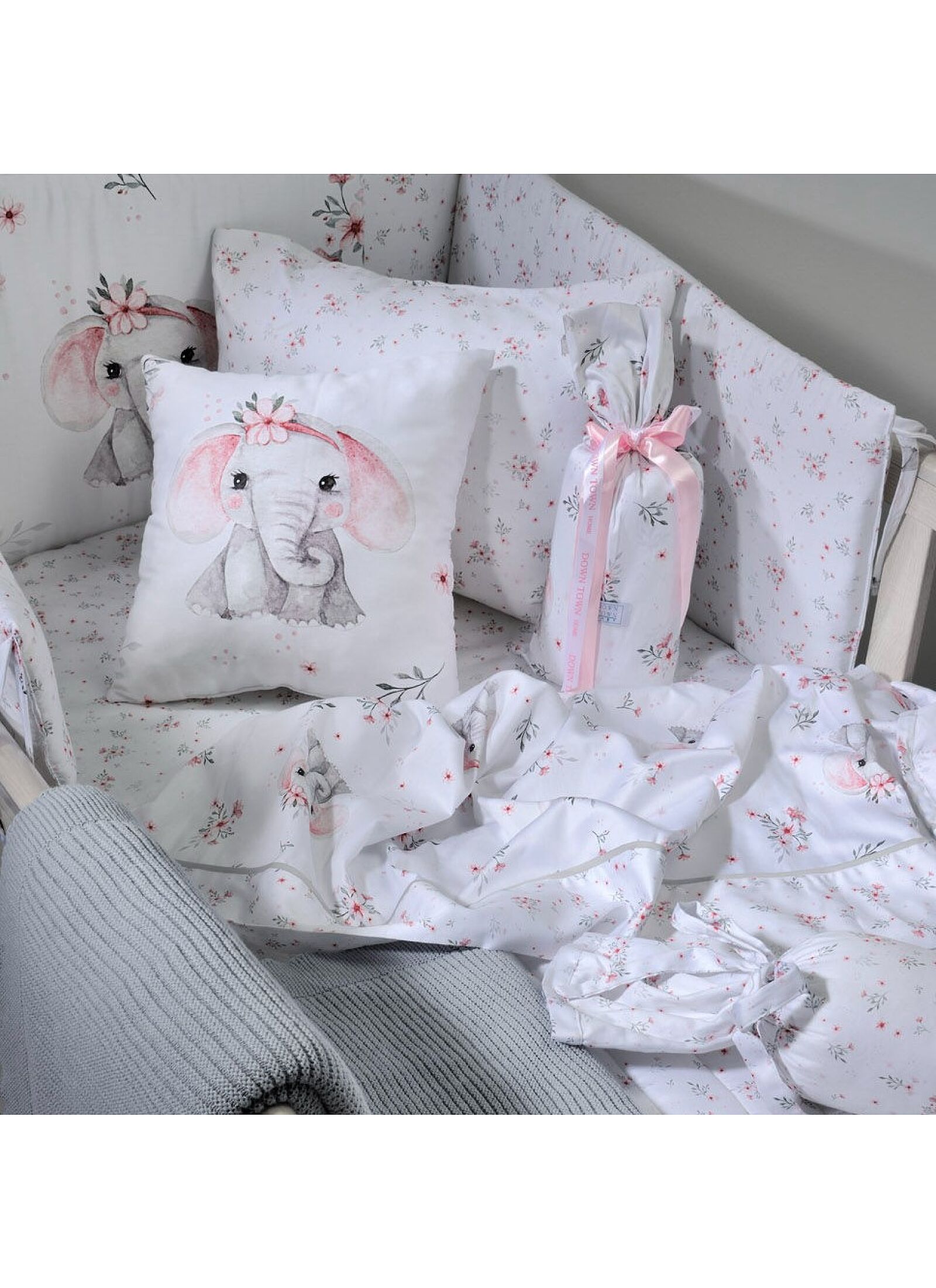 CRIB DUVET SATEEN ELEPHANT (BS855)