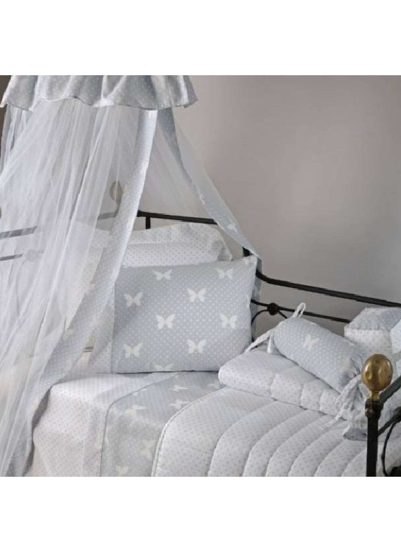 CRIB CANOPY SATEEN POLKA GREY WITH BUTTERFLIES (BS686)