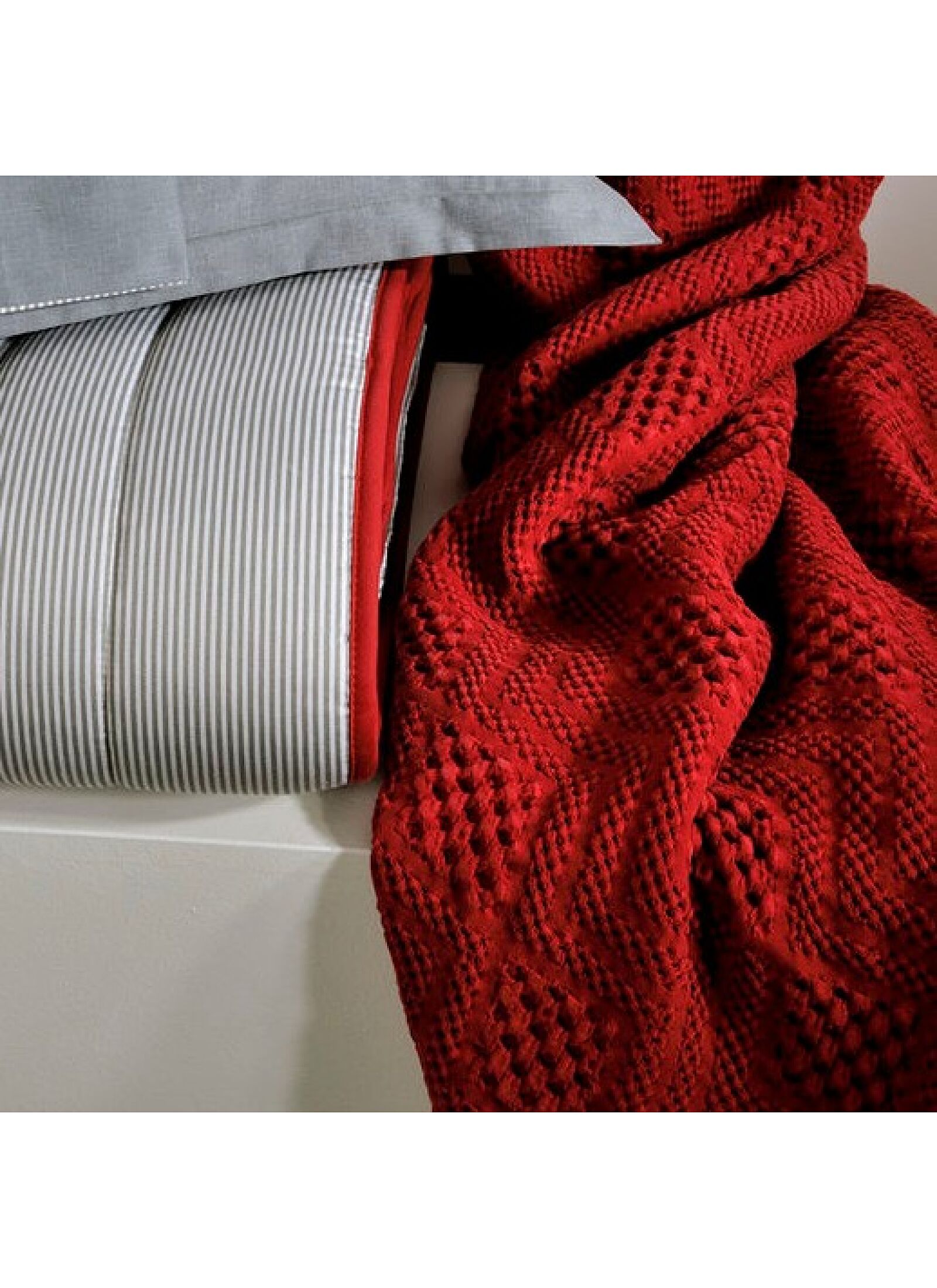 SINGLE KNITTED BLANKET 871 BORDEAUX