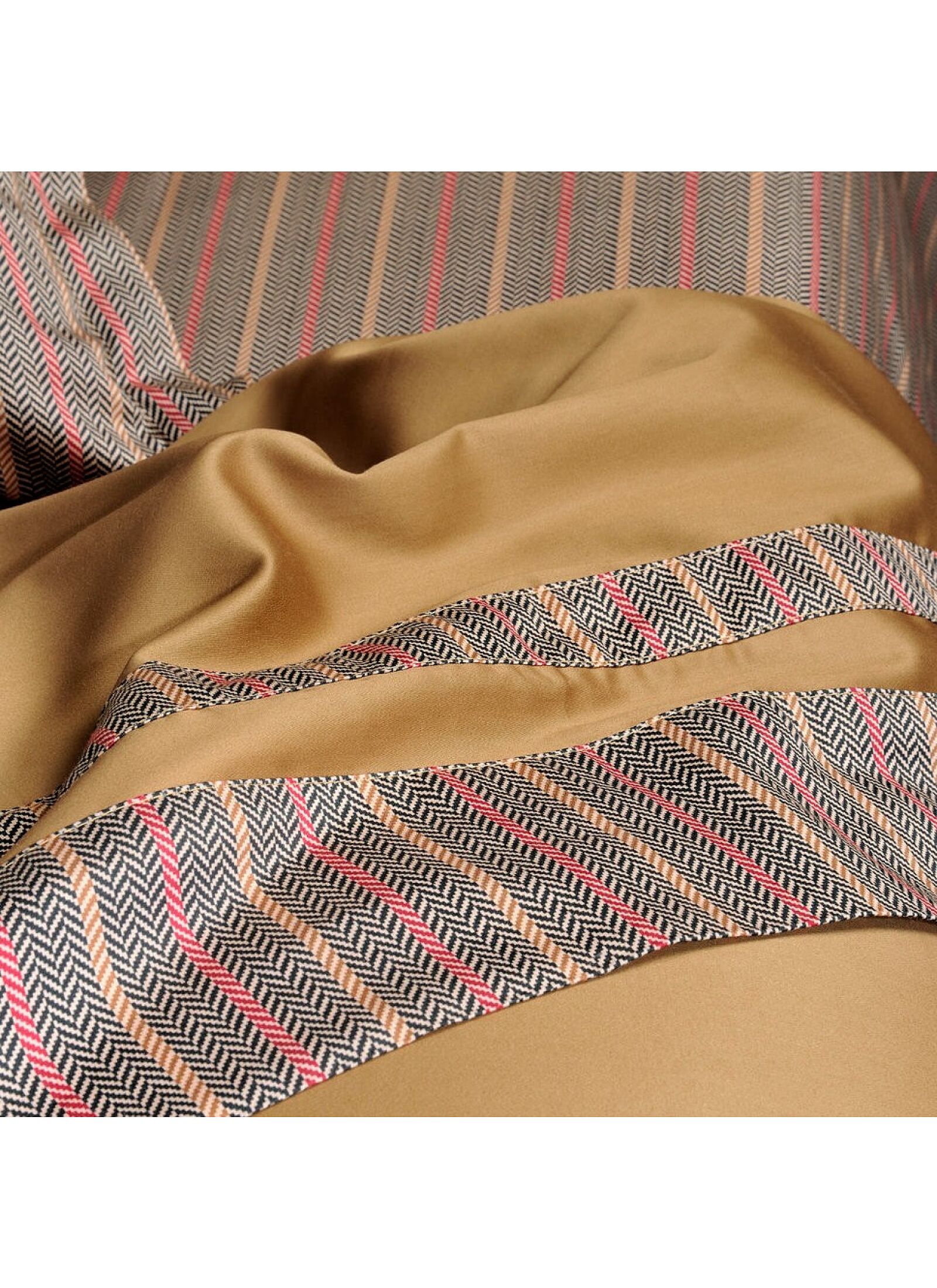 KING SIZE DUVET COVER SET MULTISTRIPE (S845)