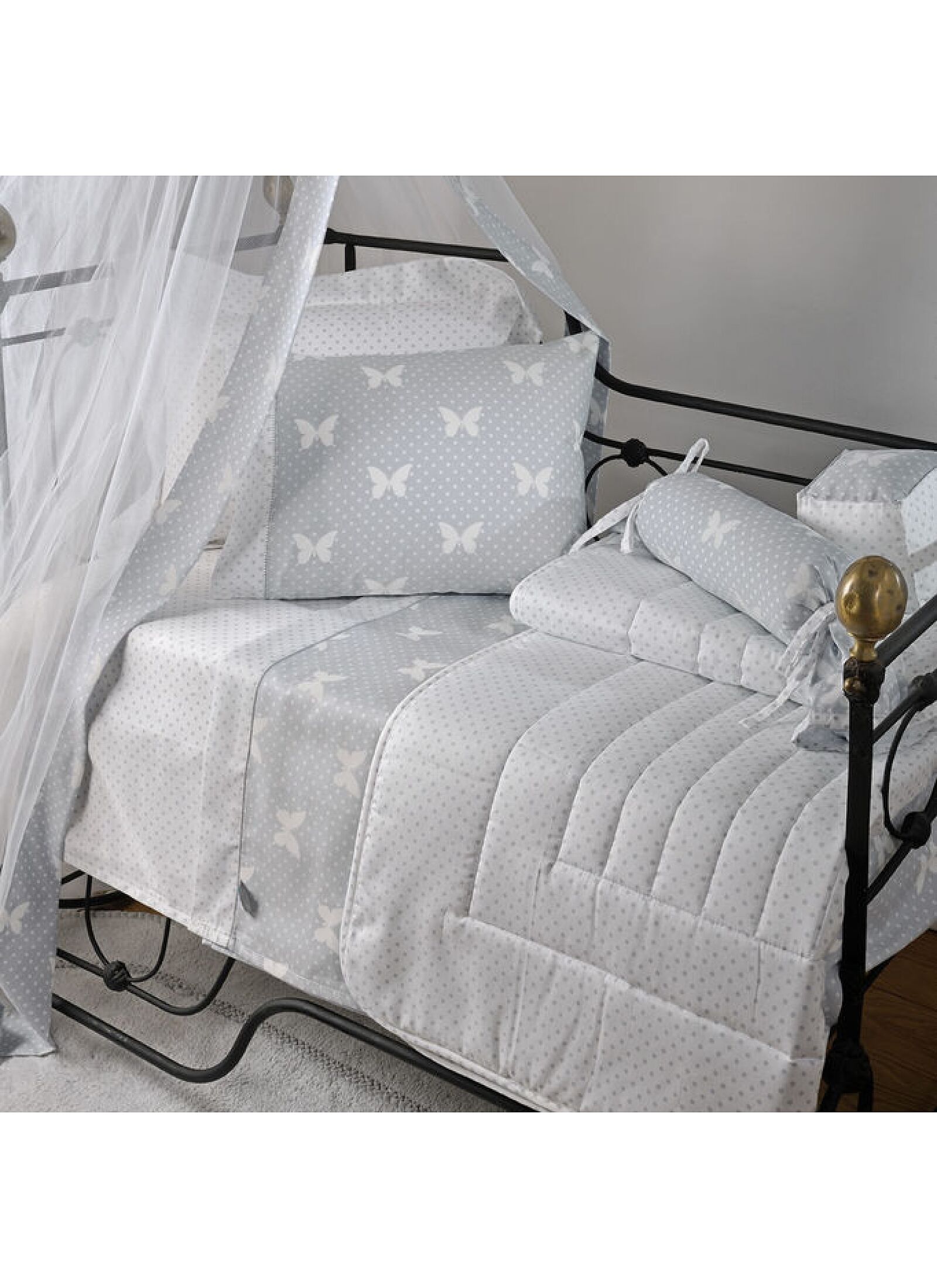DUVET COVER SET GREY DOTS WITH BUTTERFLIES (BS686)