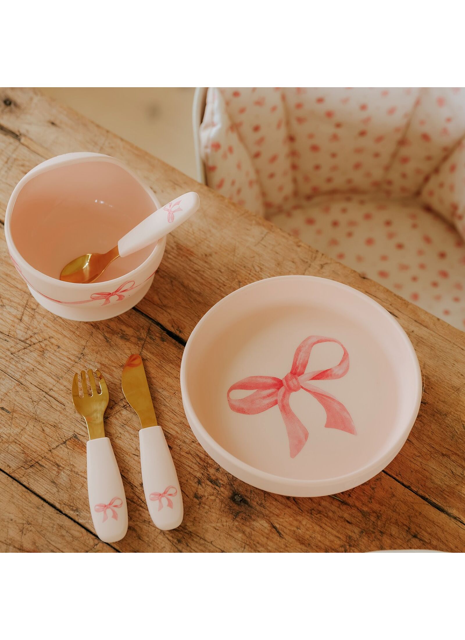 SILICONE DINING SET ROSY BOW