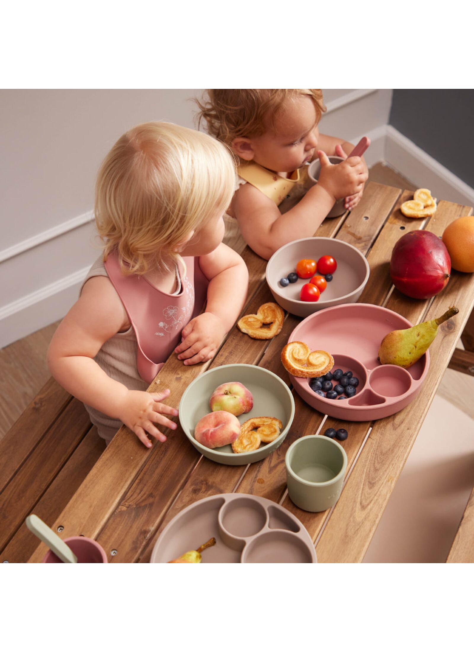 SILICONE DINNER SET WARM GREY