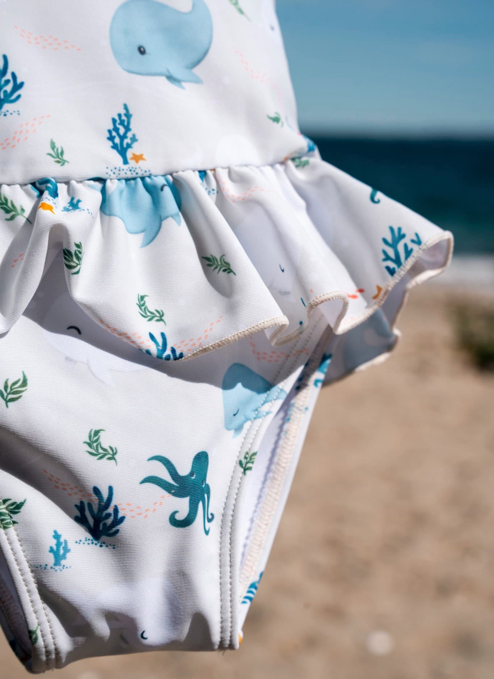 LONGSLEEVE SWIMSUIT (3-4Y) CHRISTIAN'S WHALE TALES