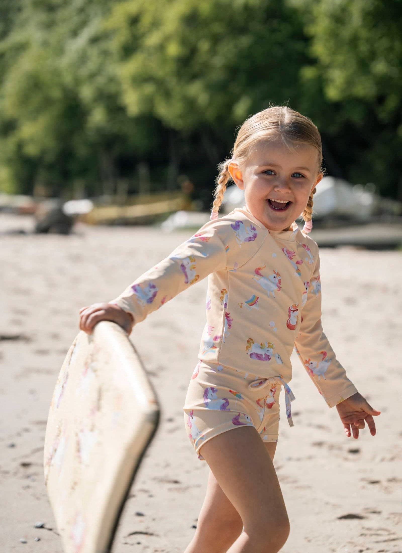 SWIM T-SHIRT WITH LONG SLEEVE (3-4Y) UNICORN SHORES