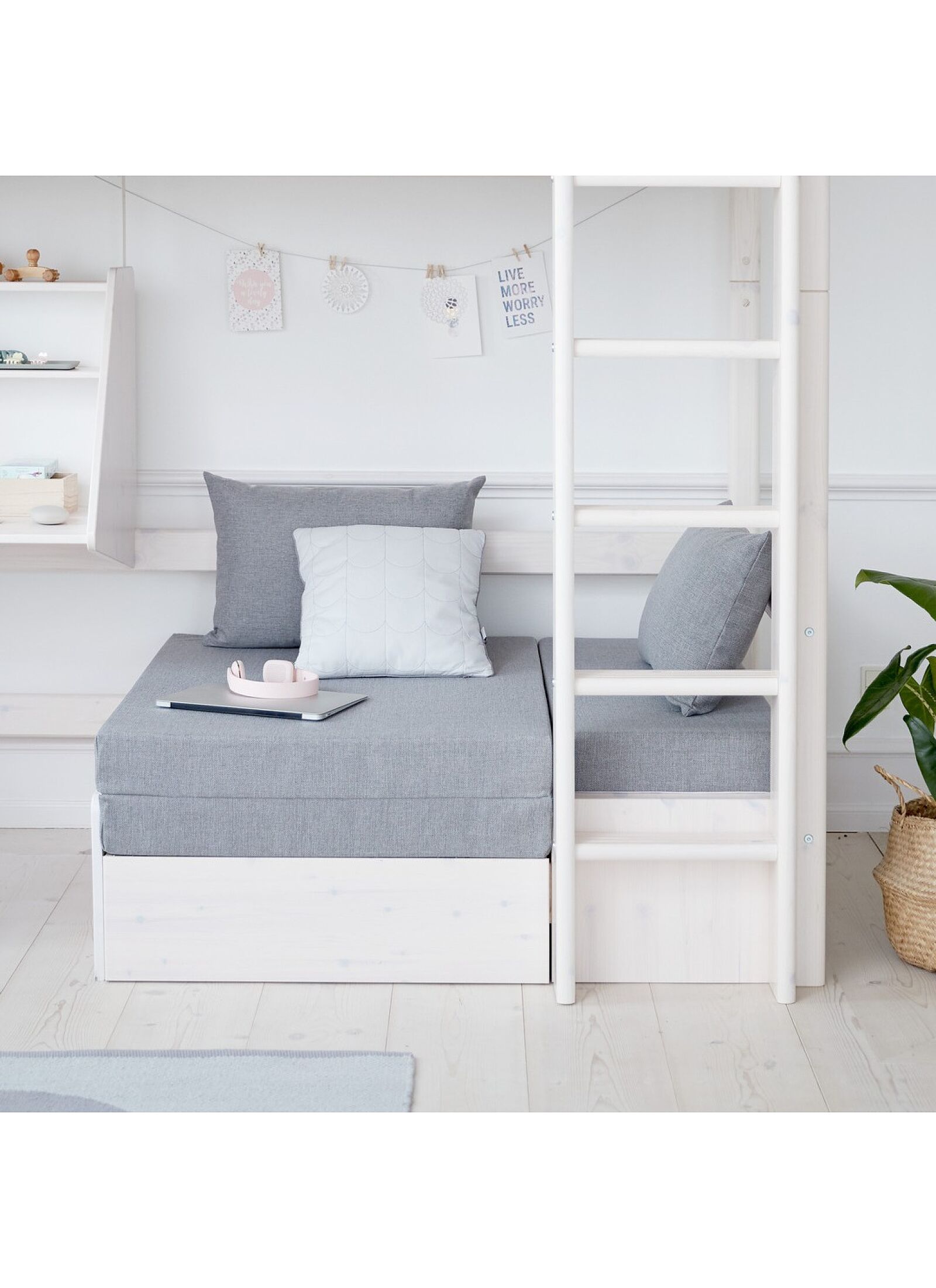 HIGH SINGLE BED CLASSIC WHITE WASHED (90X200)