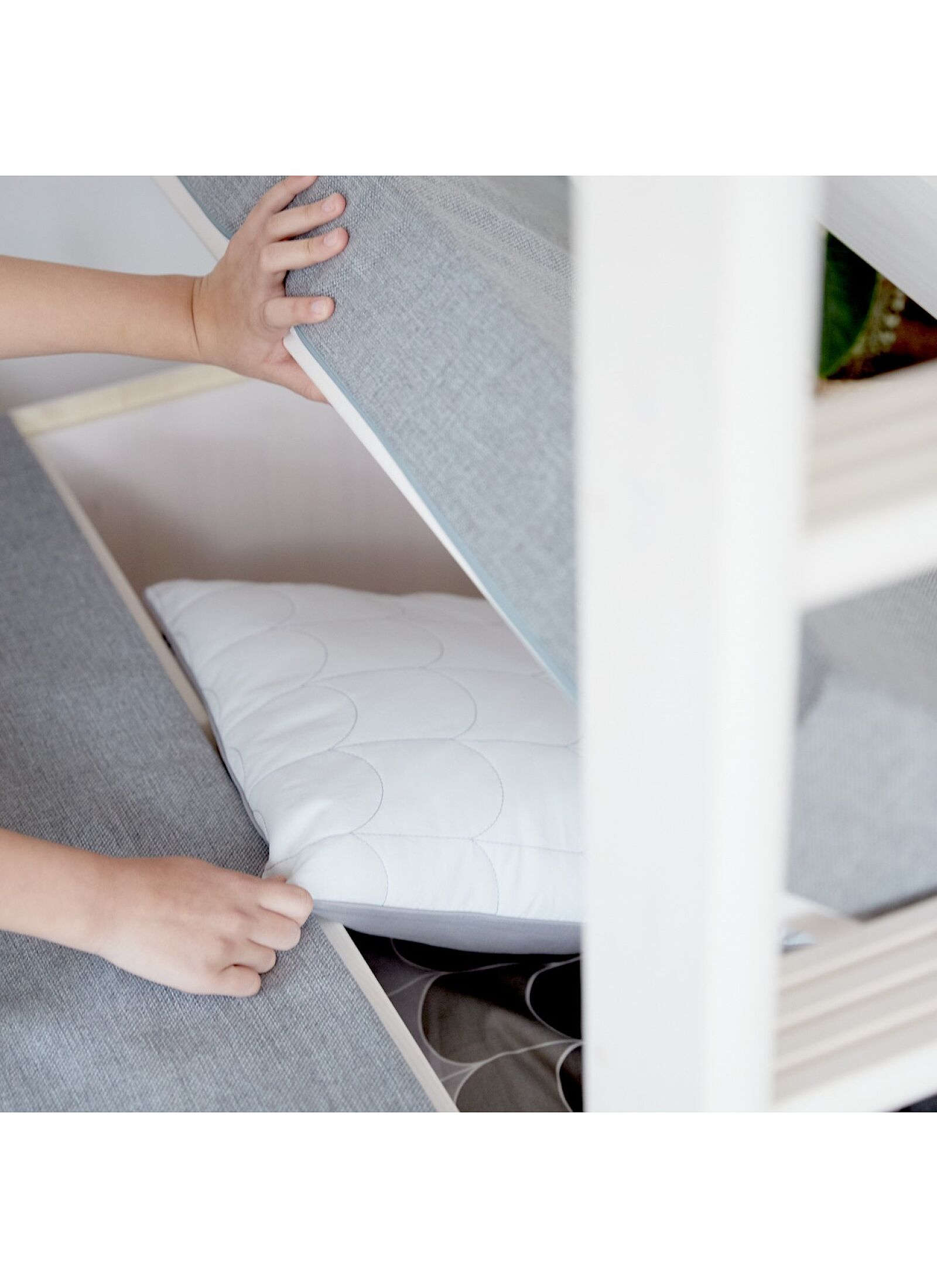 HIGH SINGLE BED CLASSIC WHITE WASHED (90X200)