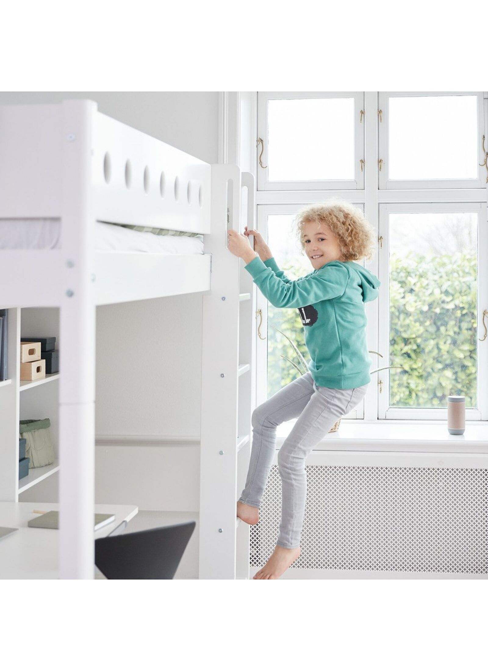 HIGH SINGLE BED WHITE (90X200)