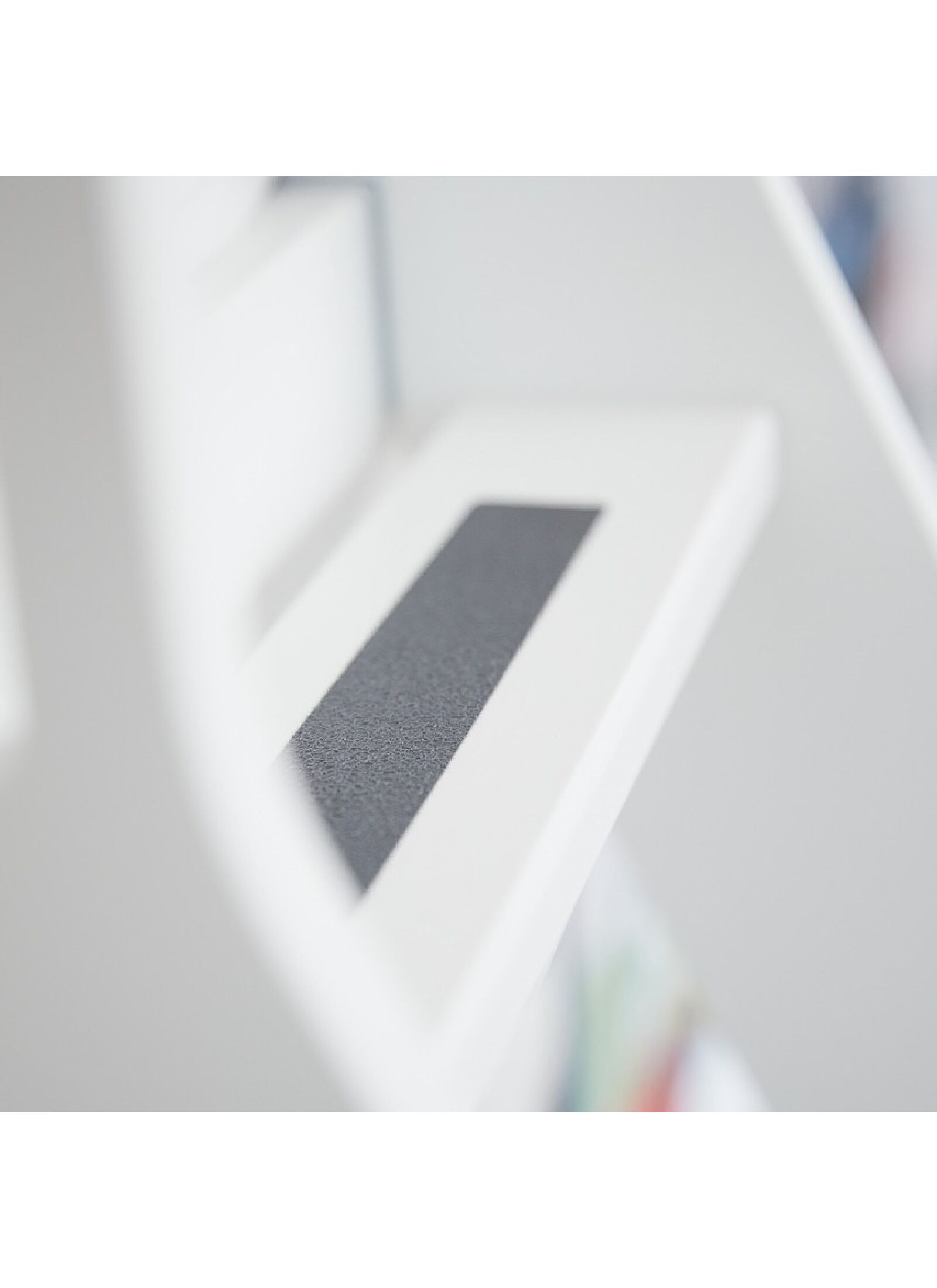 HIGH SINGLE BED WHITE (90X200)