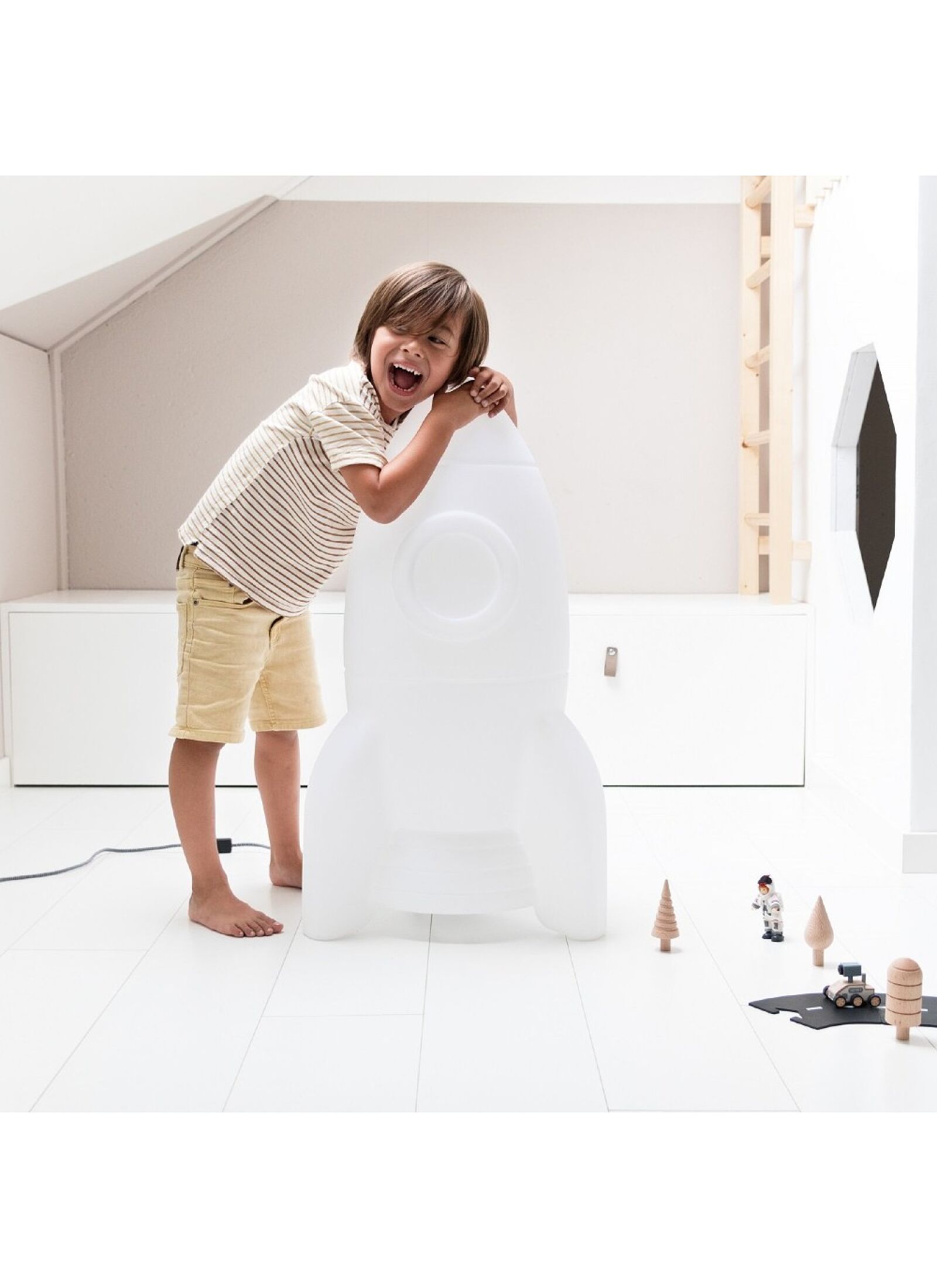 LED LIGHT APOLLO LARGE (80CM)