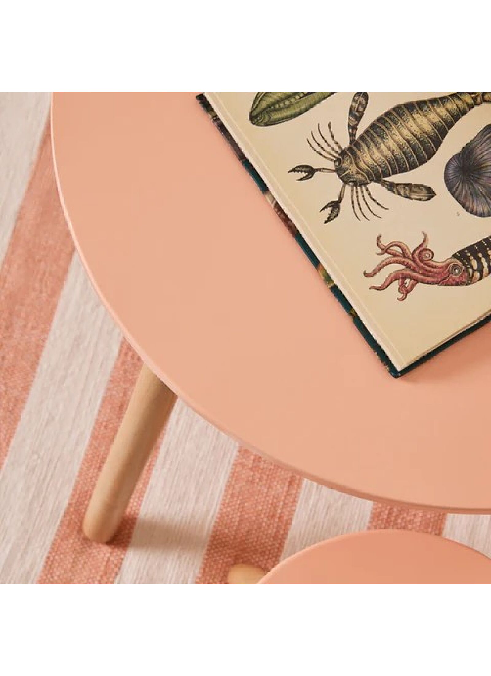 WOODEN TABLE SET WITH 2 STOOLS PINK