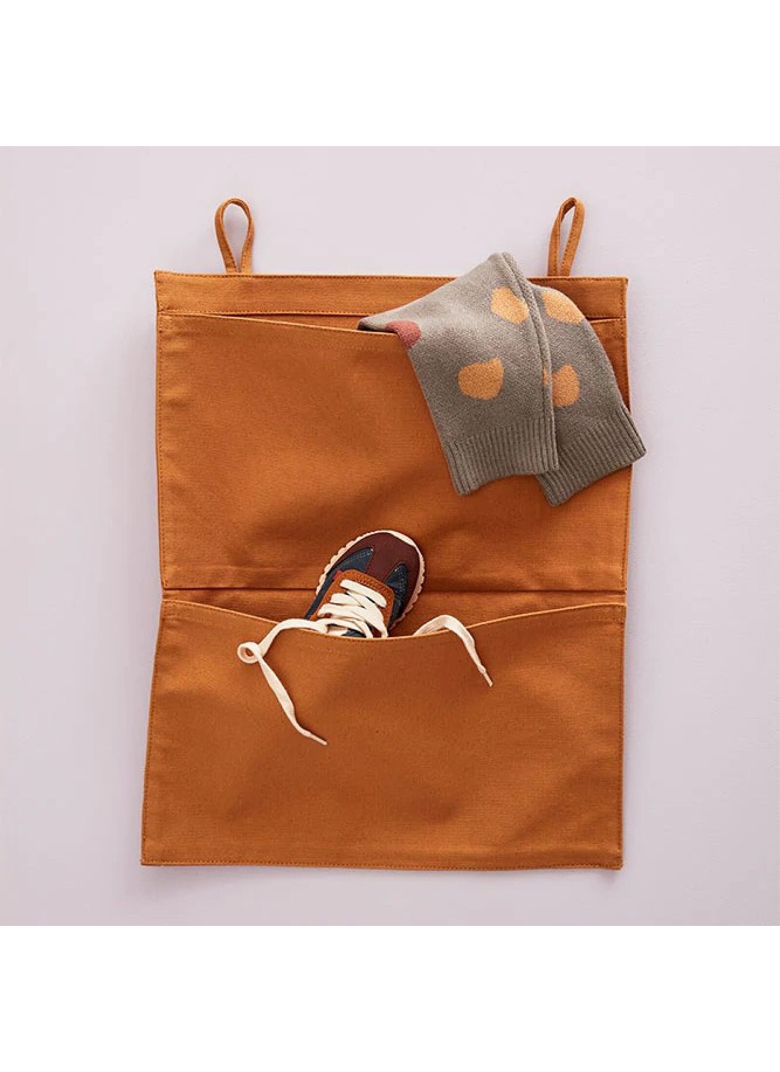 HANGING WALL ORGANIZER BROWN
