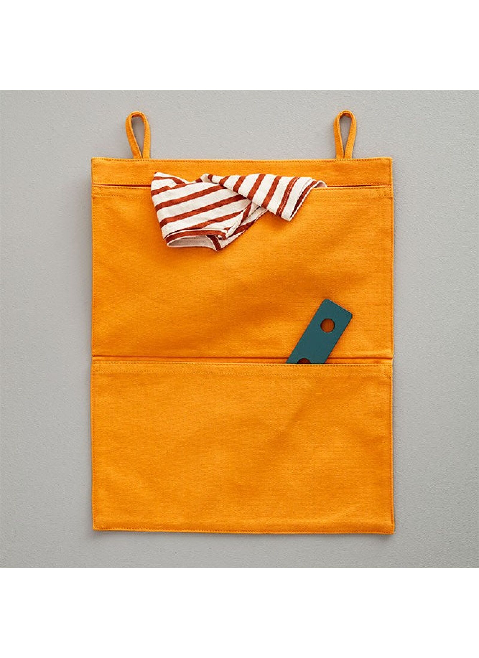 HANGING WALL ORGANIZER MANGO