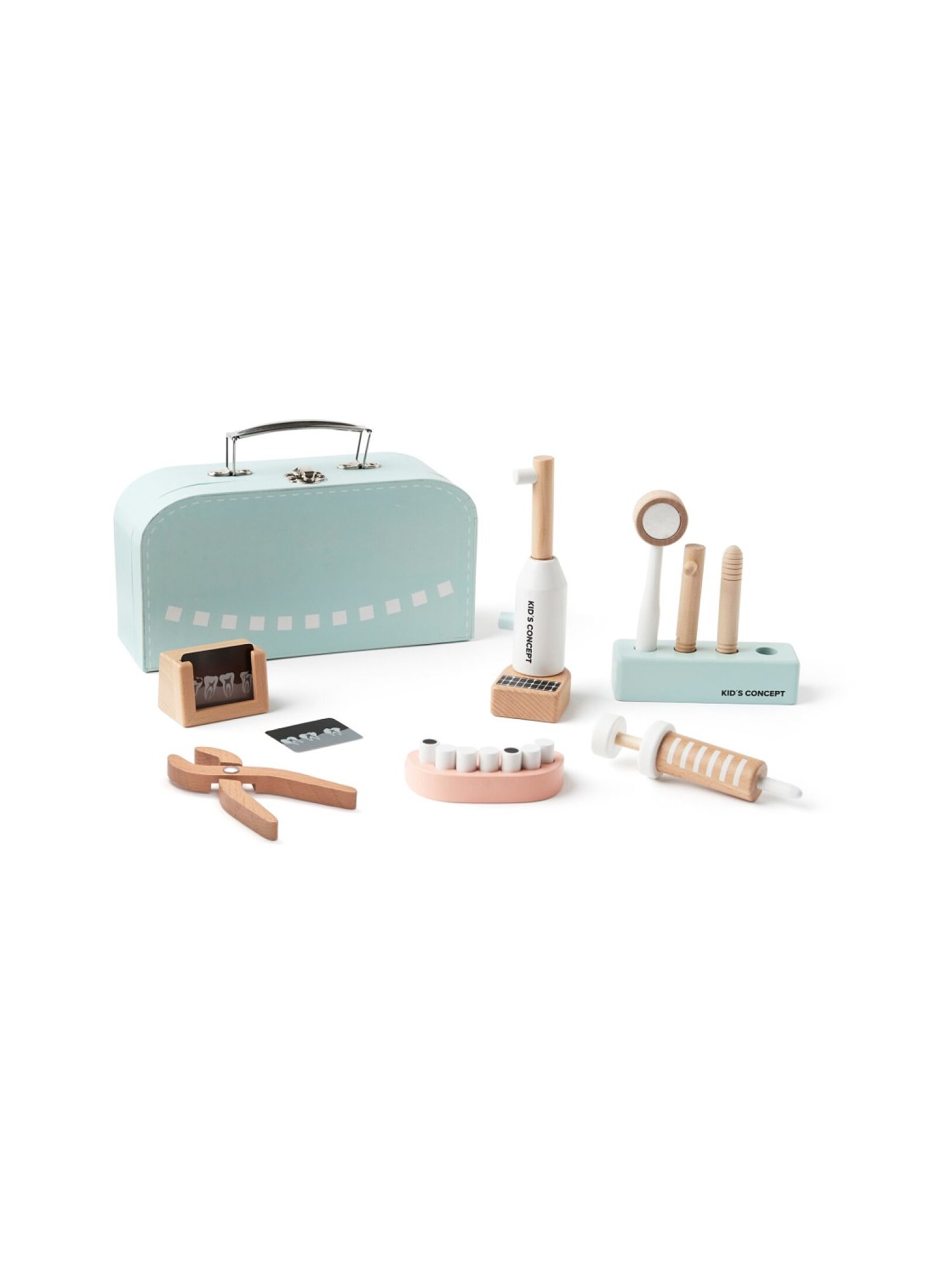 WOODEN DENTIST SET