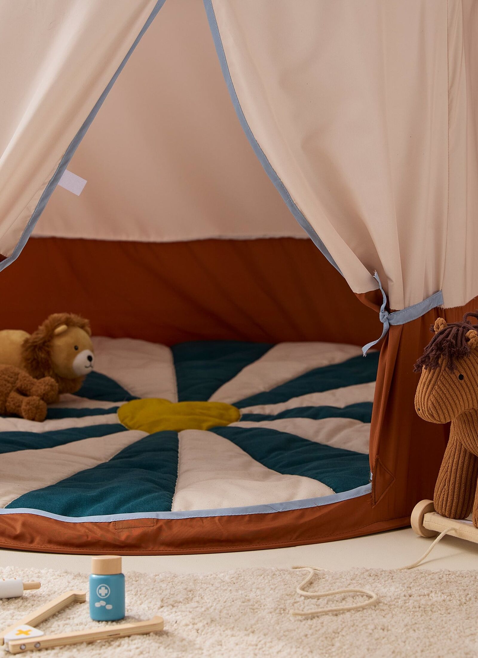 PLAY MAT CIRCUS BLUE