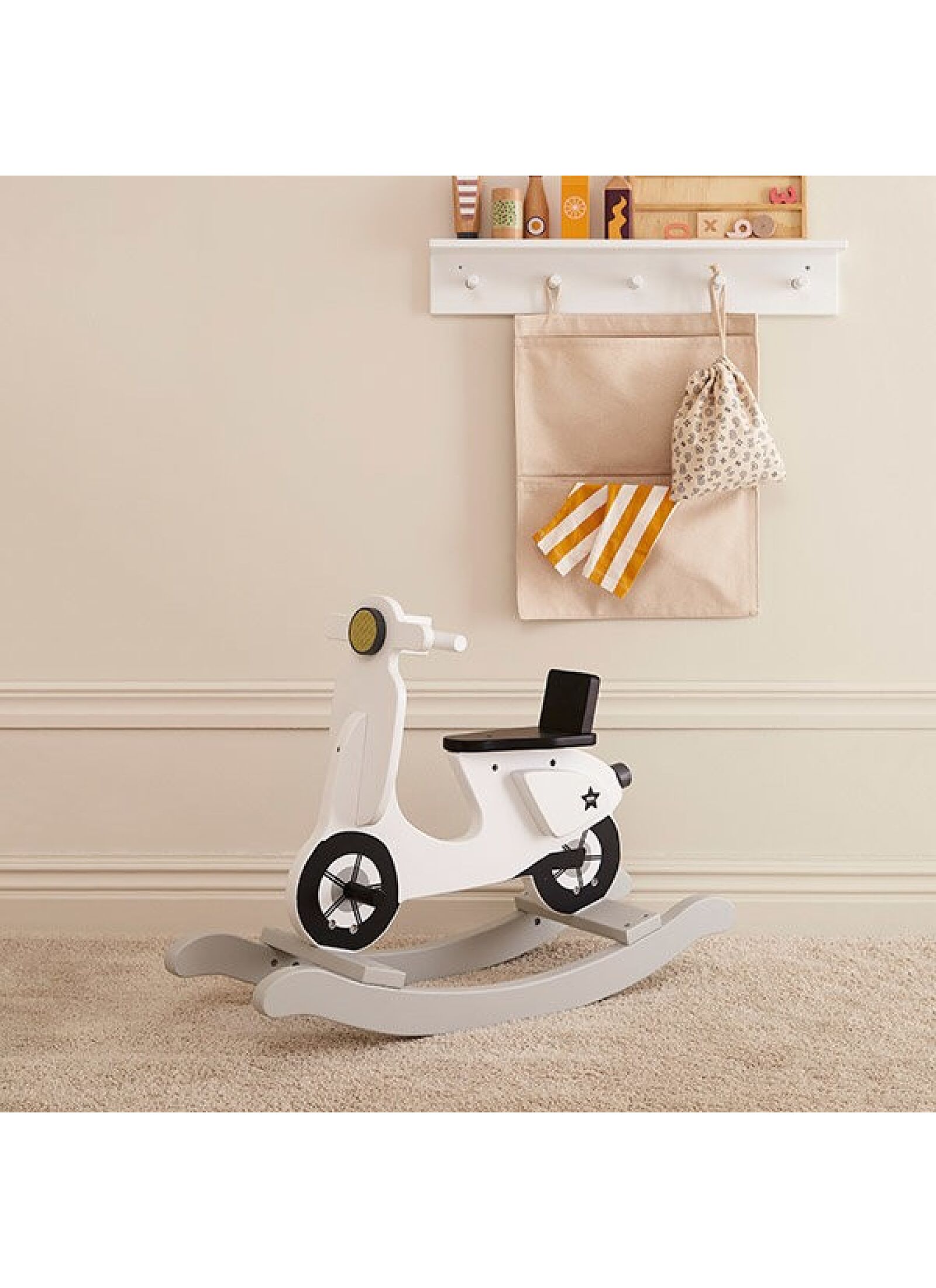 ROCKING SCOOTER WHITE