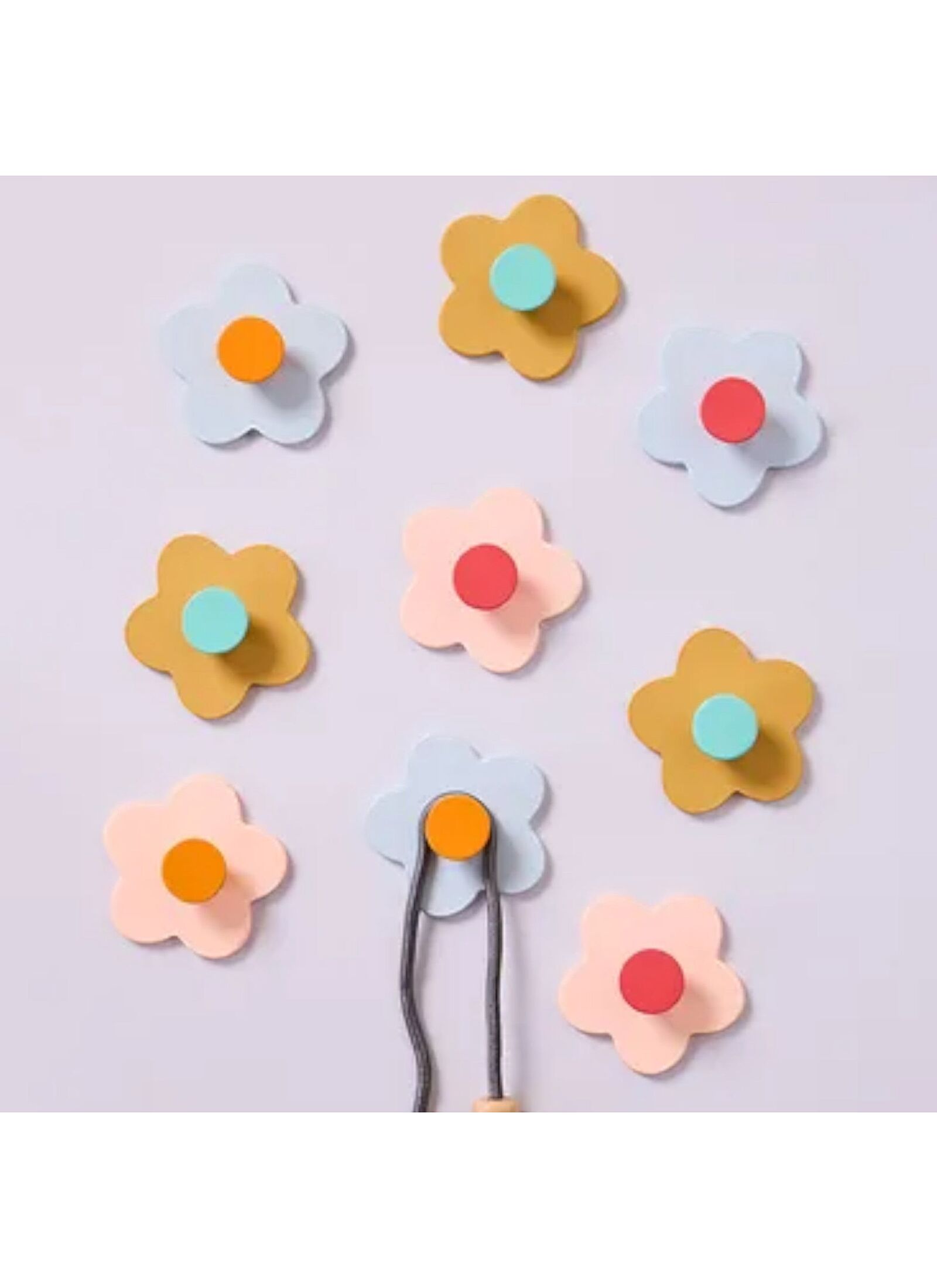 SET OF 3 WOODEN HANGERS KID'S BASE FLOWERS