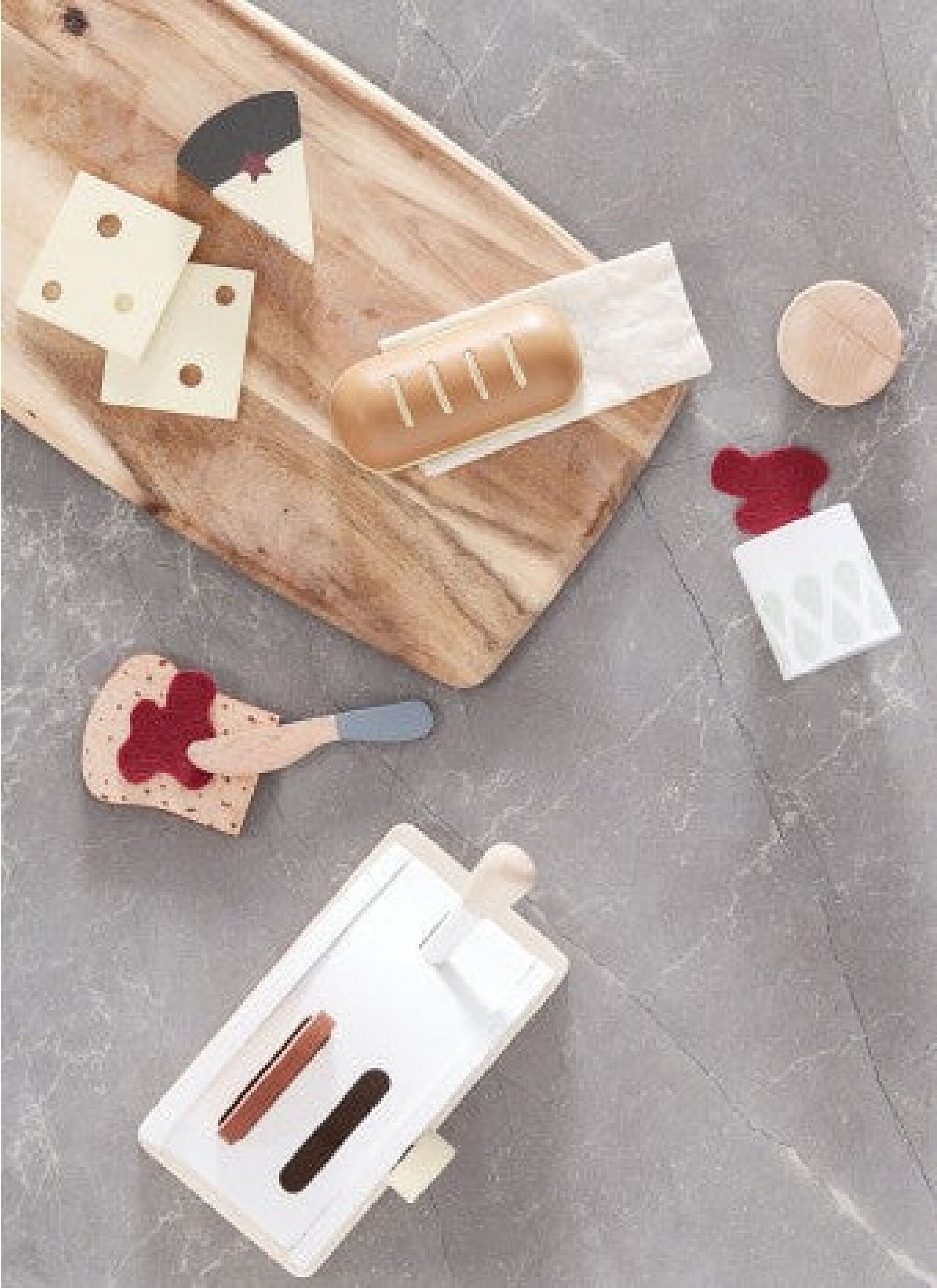 WOODEN TOASTER BISTRO