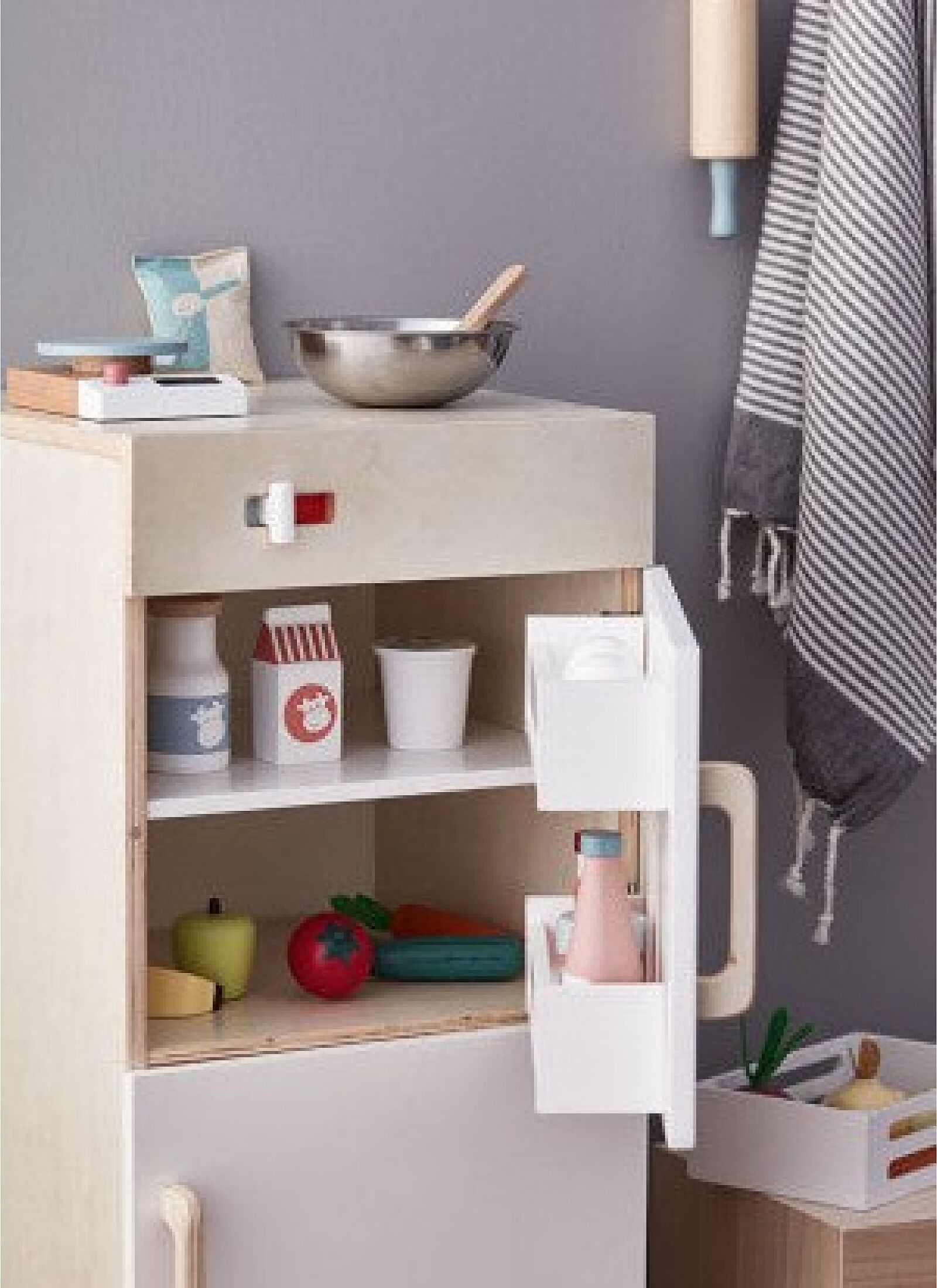 WOODEN FRIDGE &AMP; FREEZER