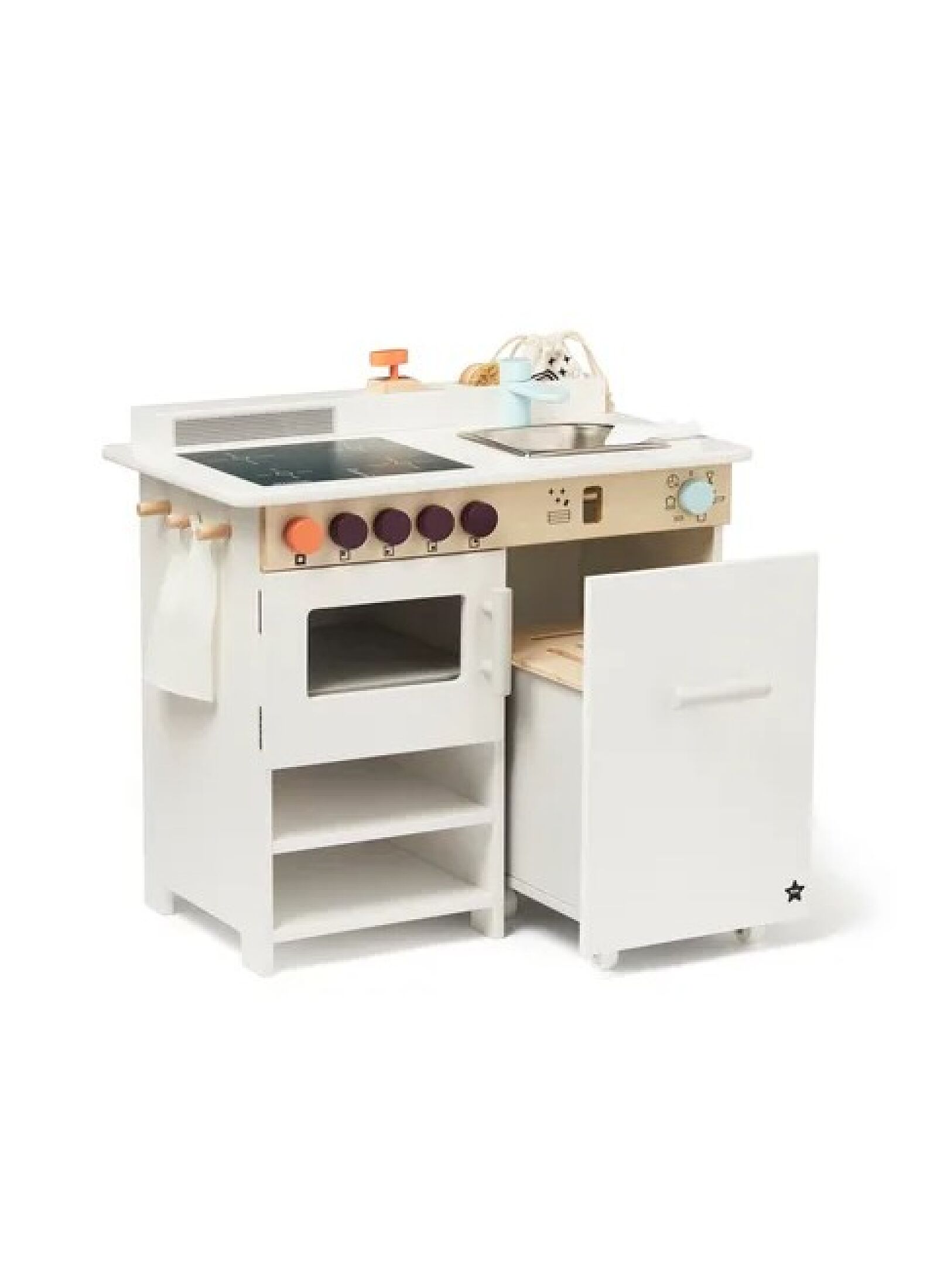 WOODEN TOY KITCHEN WITH DISHWASHER