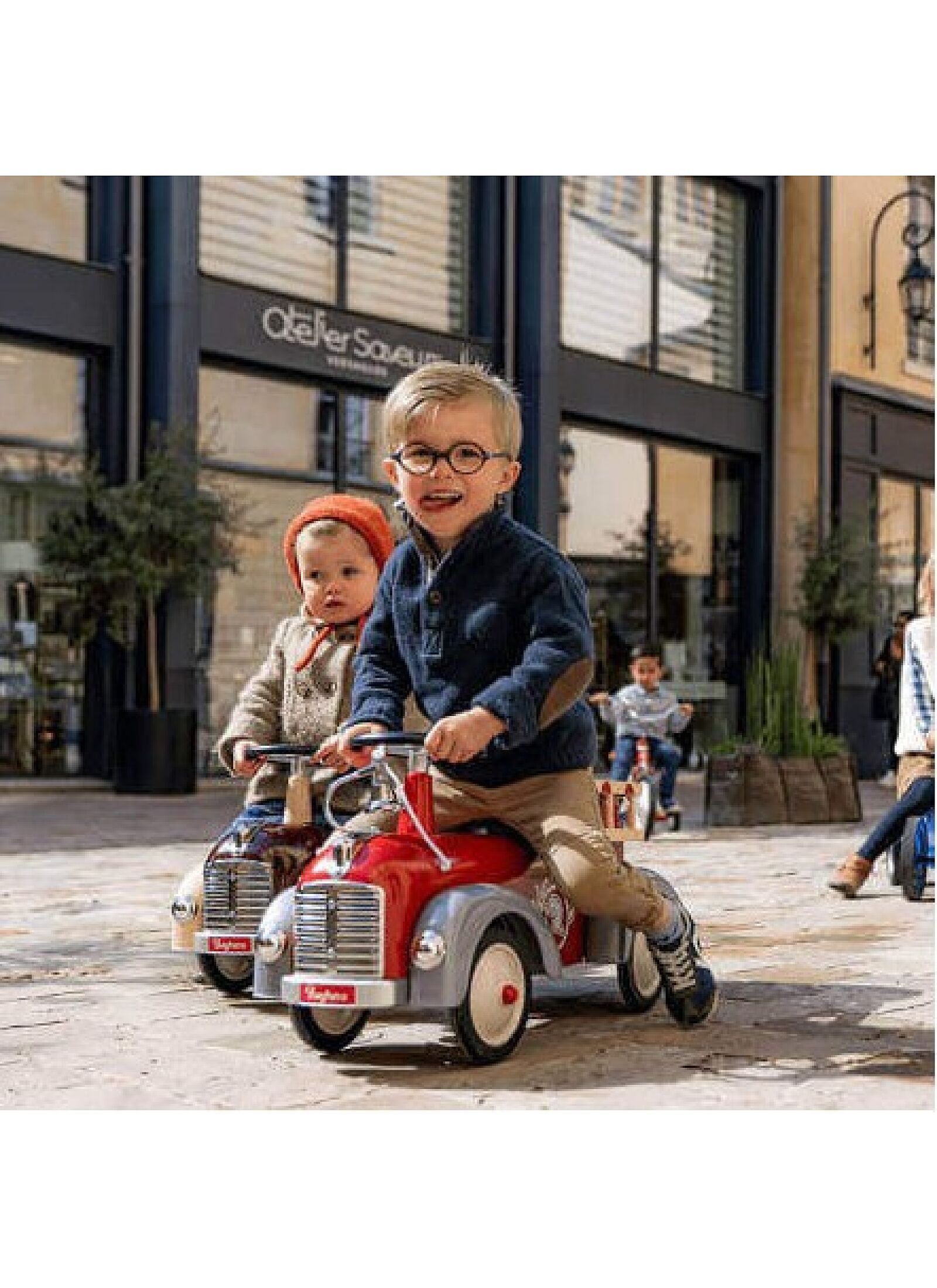 VEHICLE SPEEDSTER FIREMAN