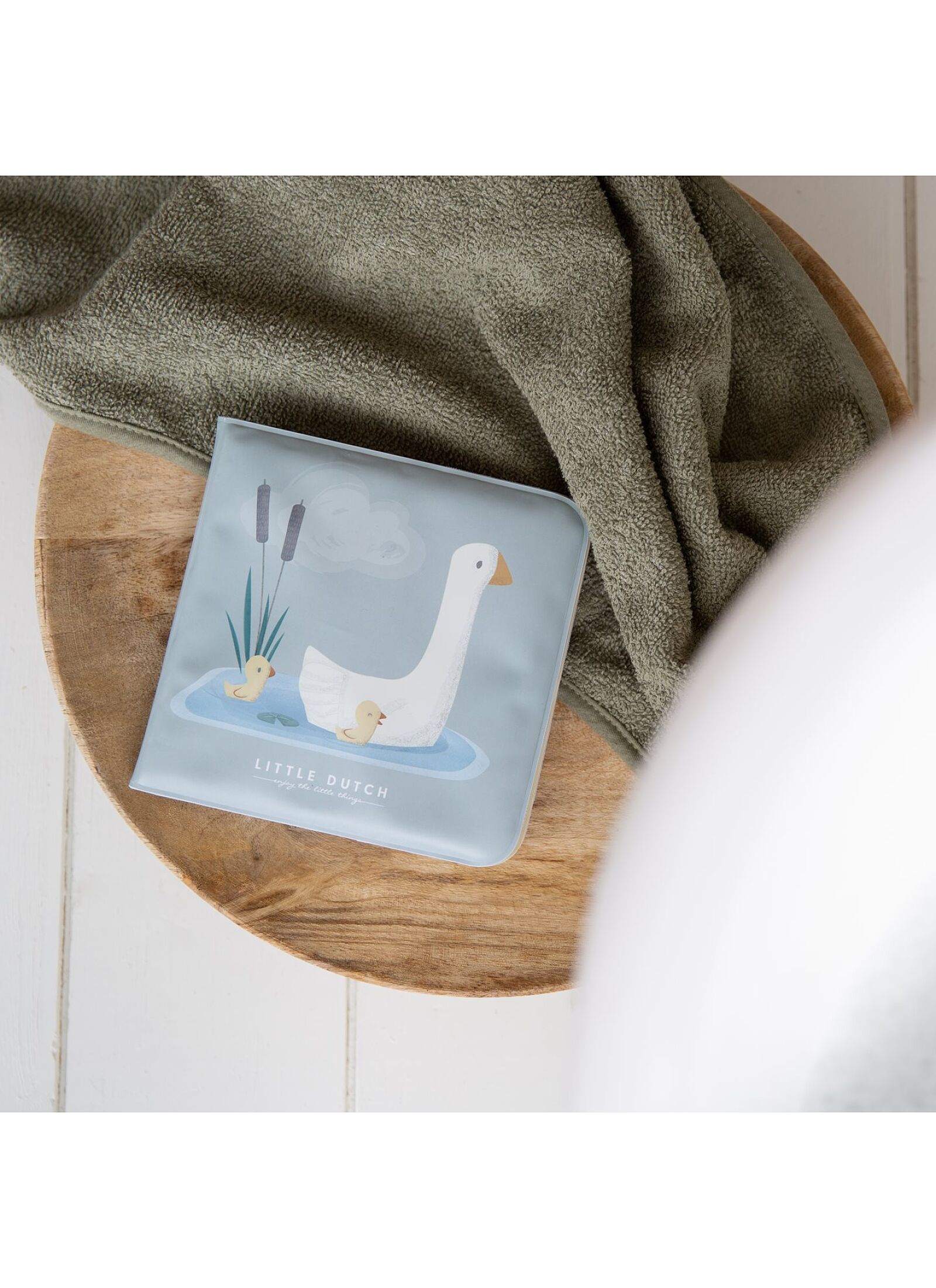 ACTIVITY BOOK LITTLE GOOSE