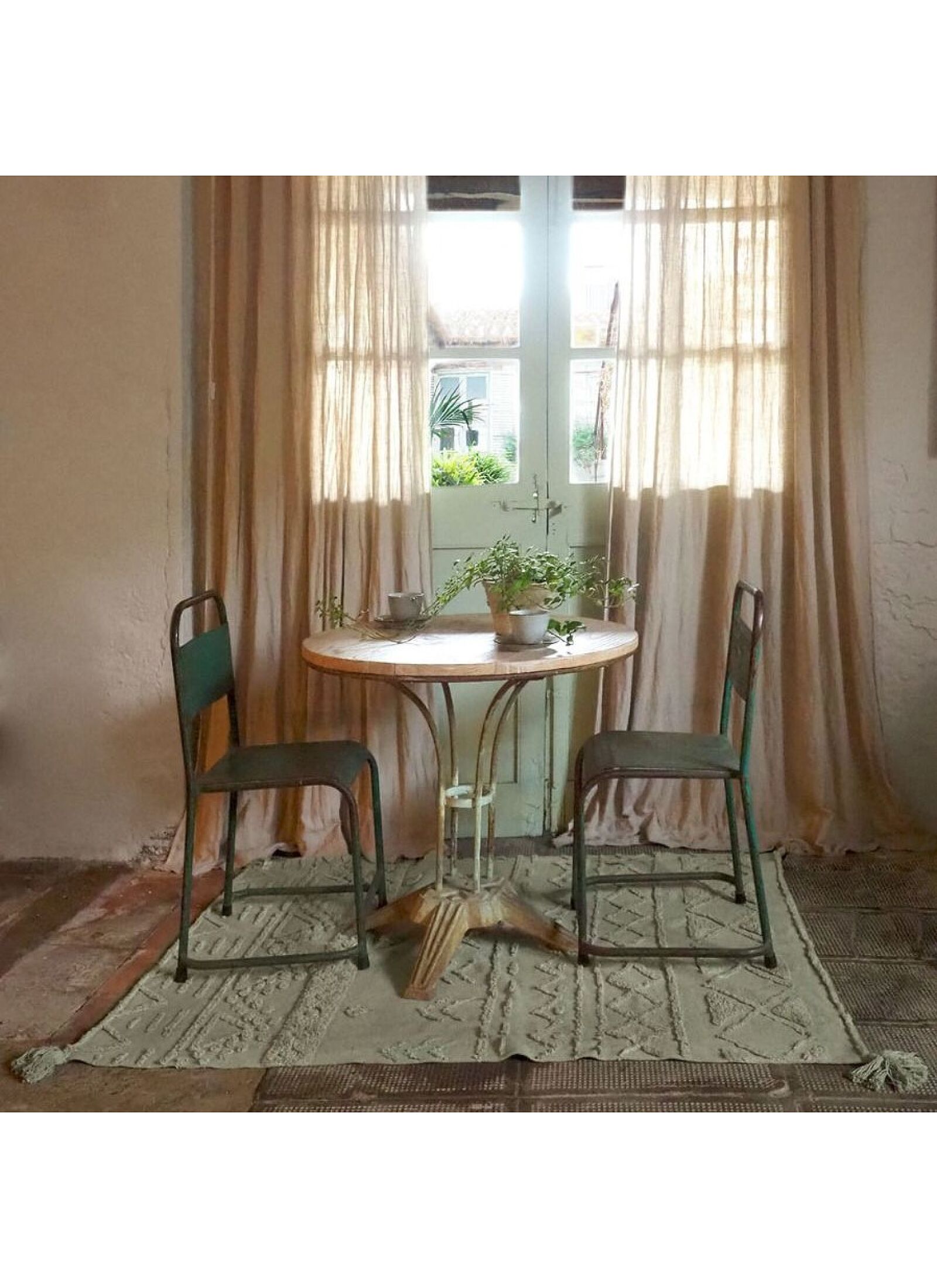 RUG TRIBU OLIVE (140X200)