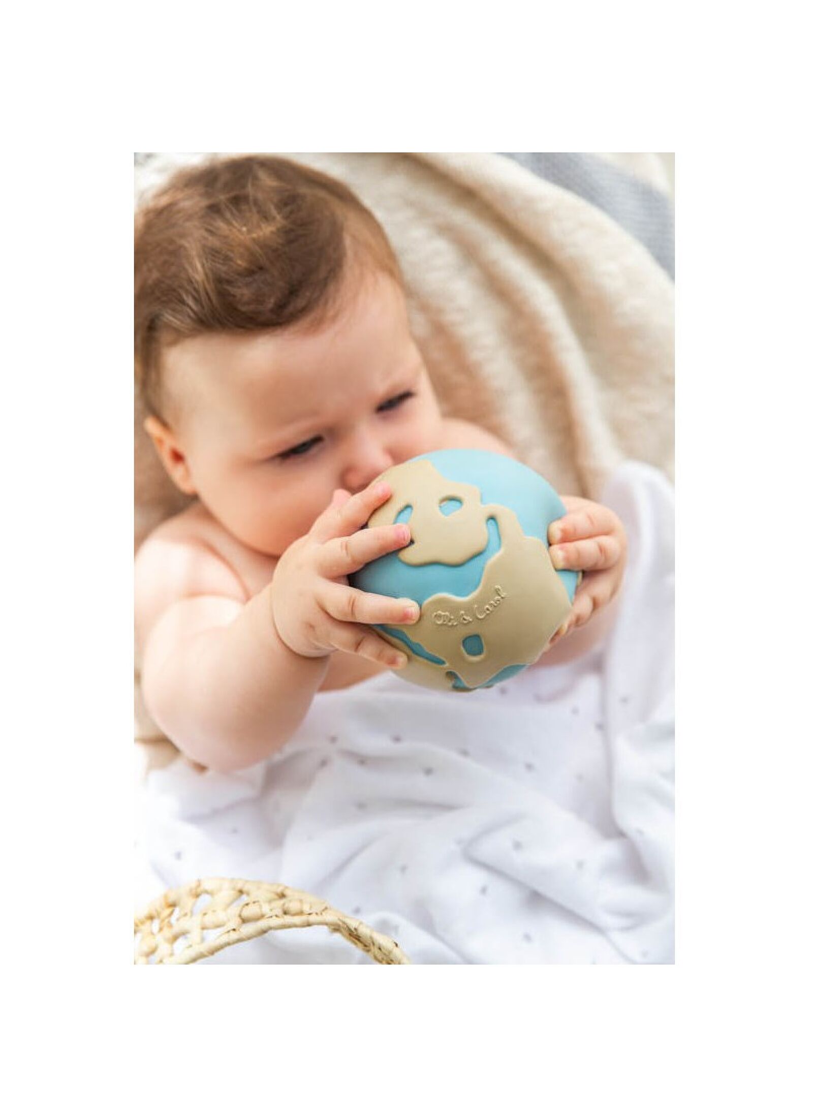 TEETHER EARTHY THE WORLD BALL
