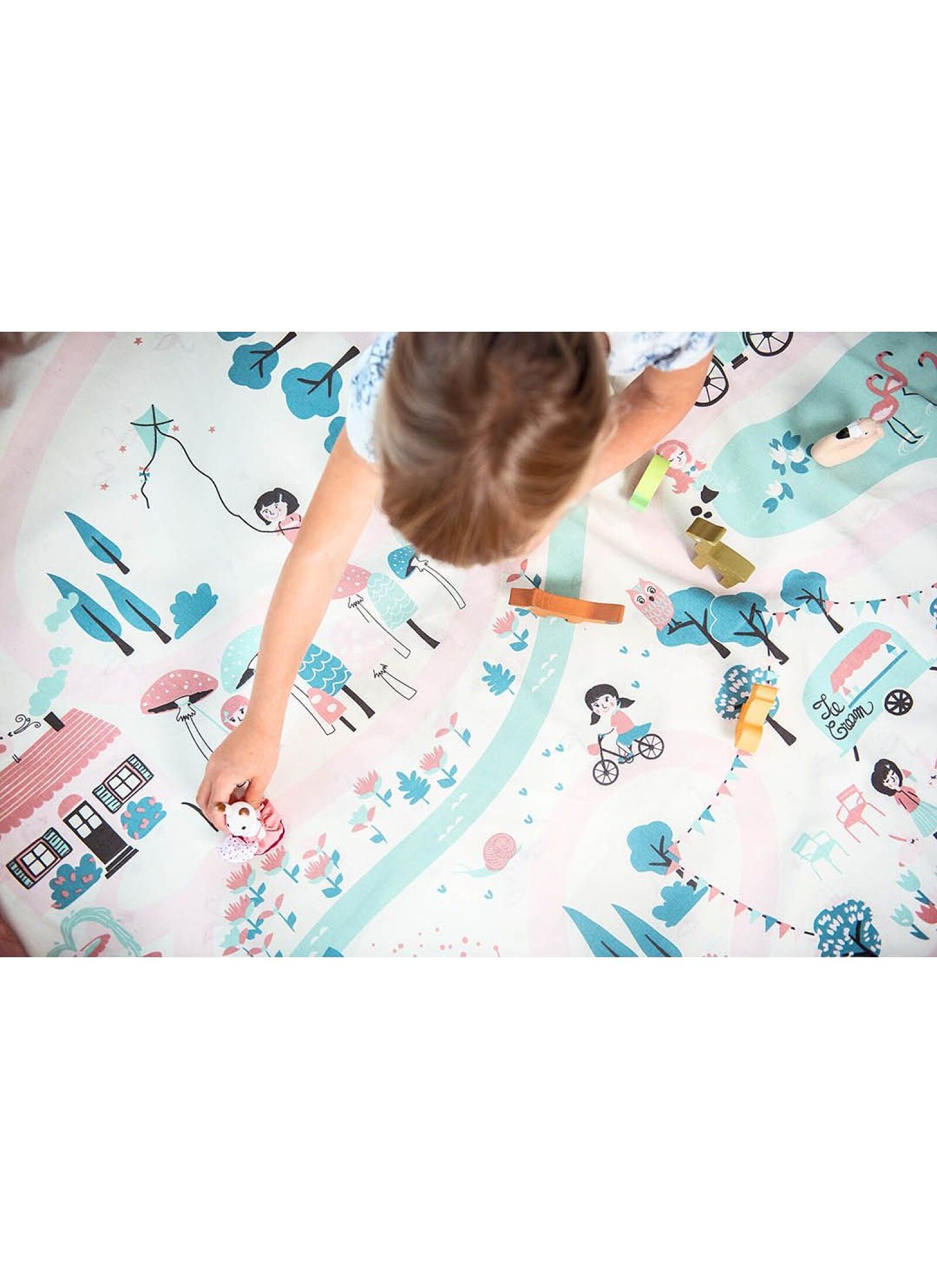 PLAY MAT-STORAGE BAG WALK IN A PARK