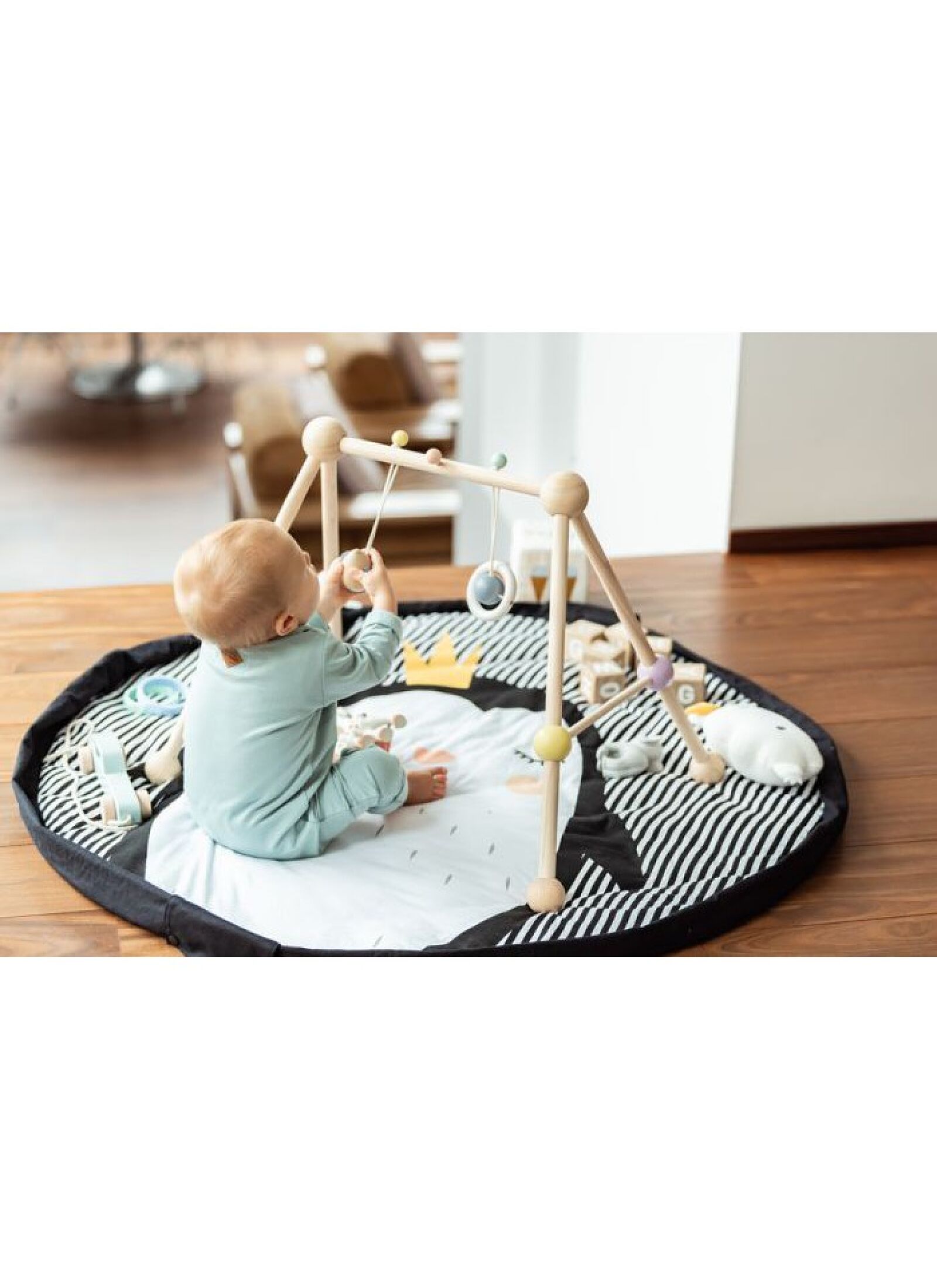 PLAY MAT-STORAGE PENGUIN