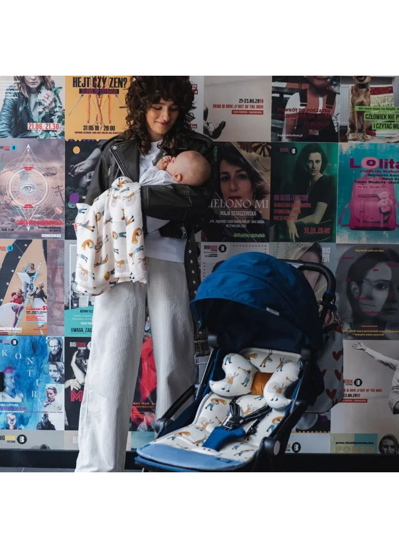 STROLLER PAD PIERRE THE DOG VELVET SAND CLASSIC