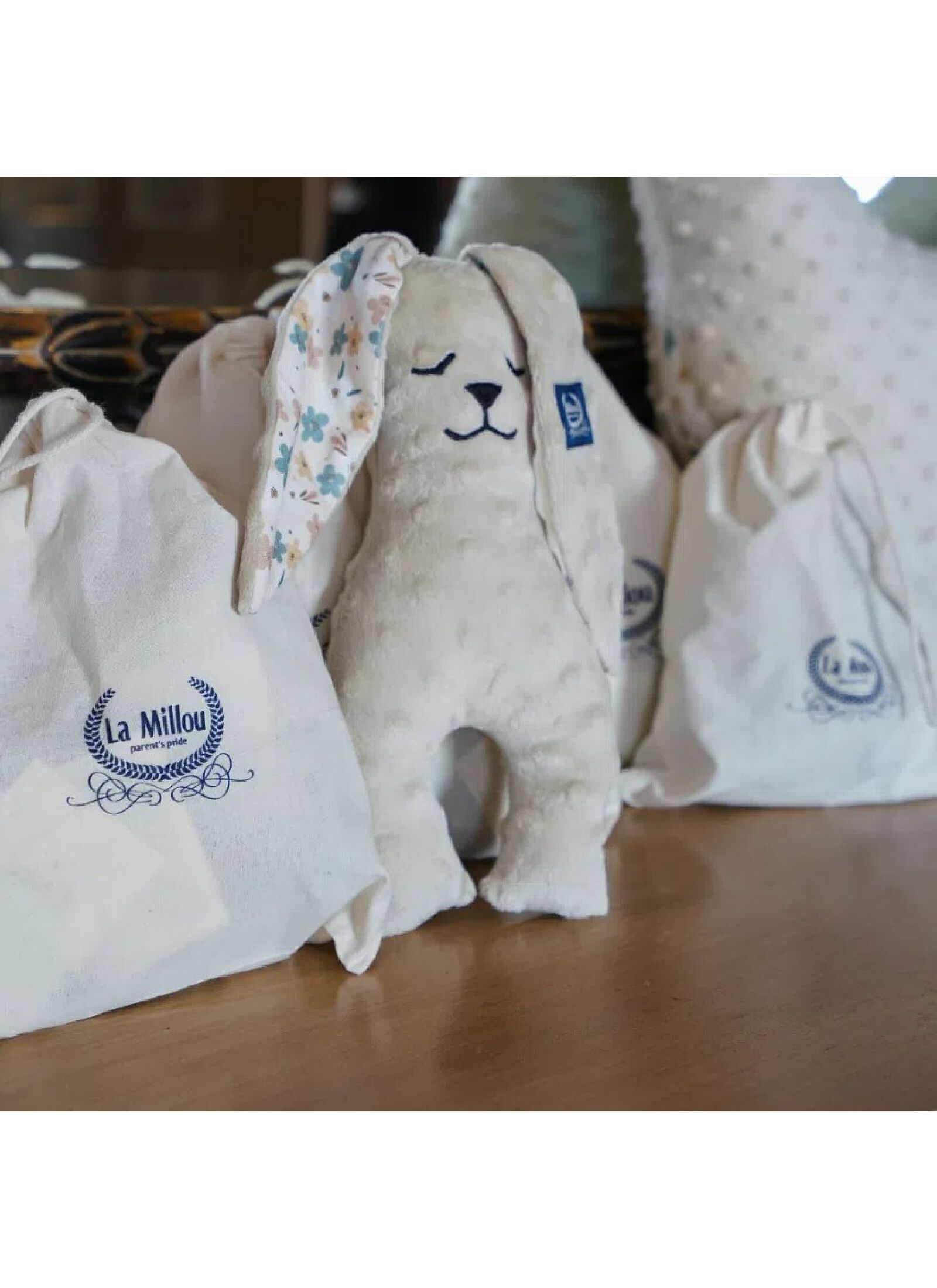 SMALL BUNNY BERRY HENRY ECRU 