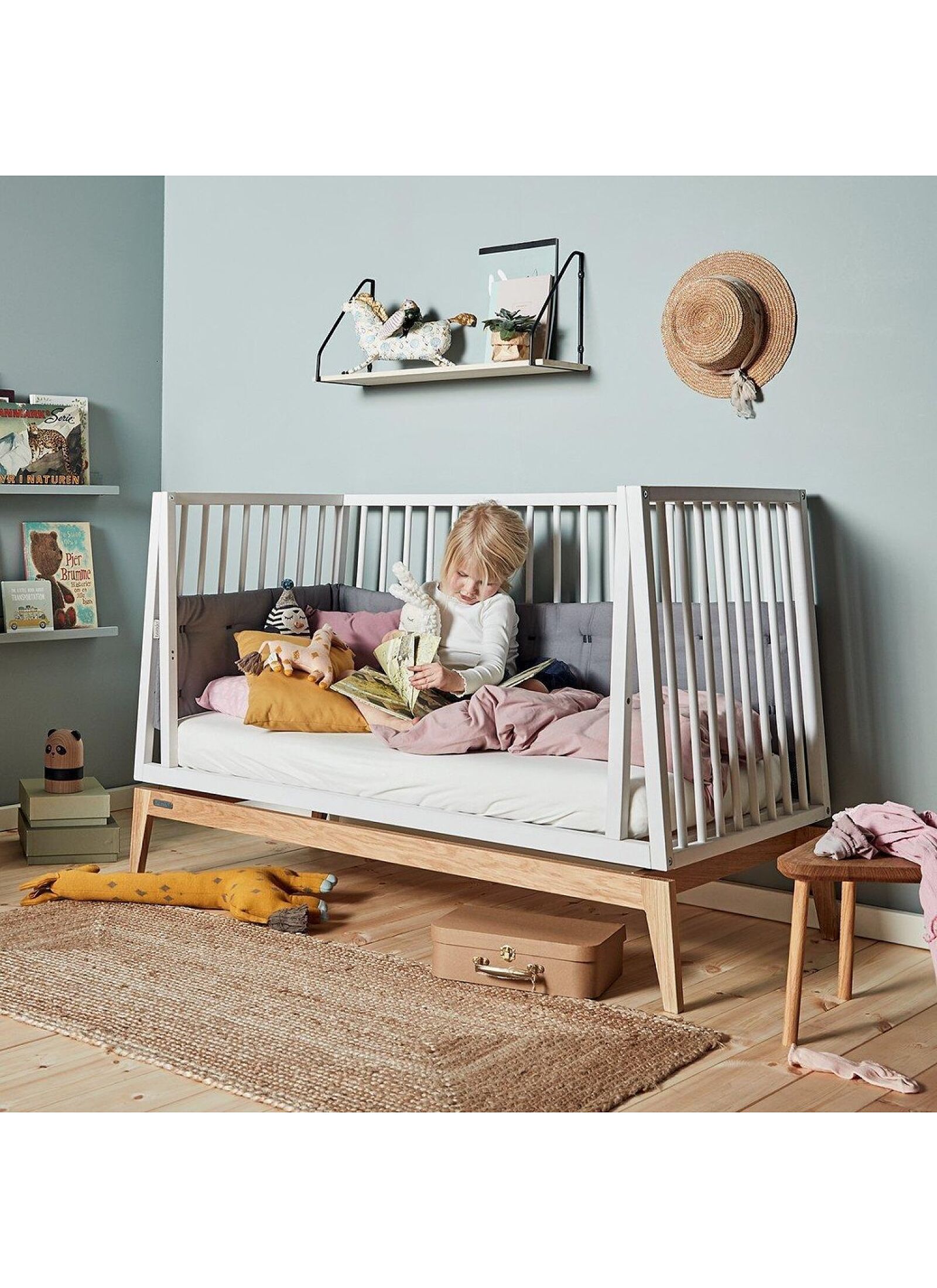 CRIB LUNA WHITE/OAK