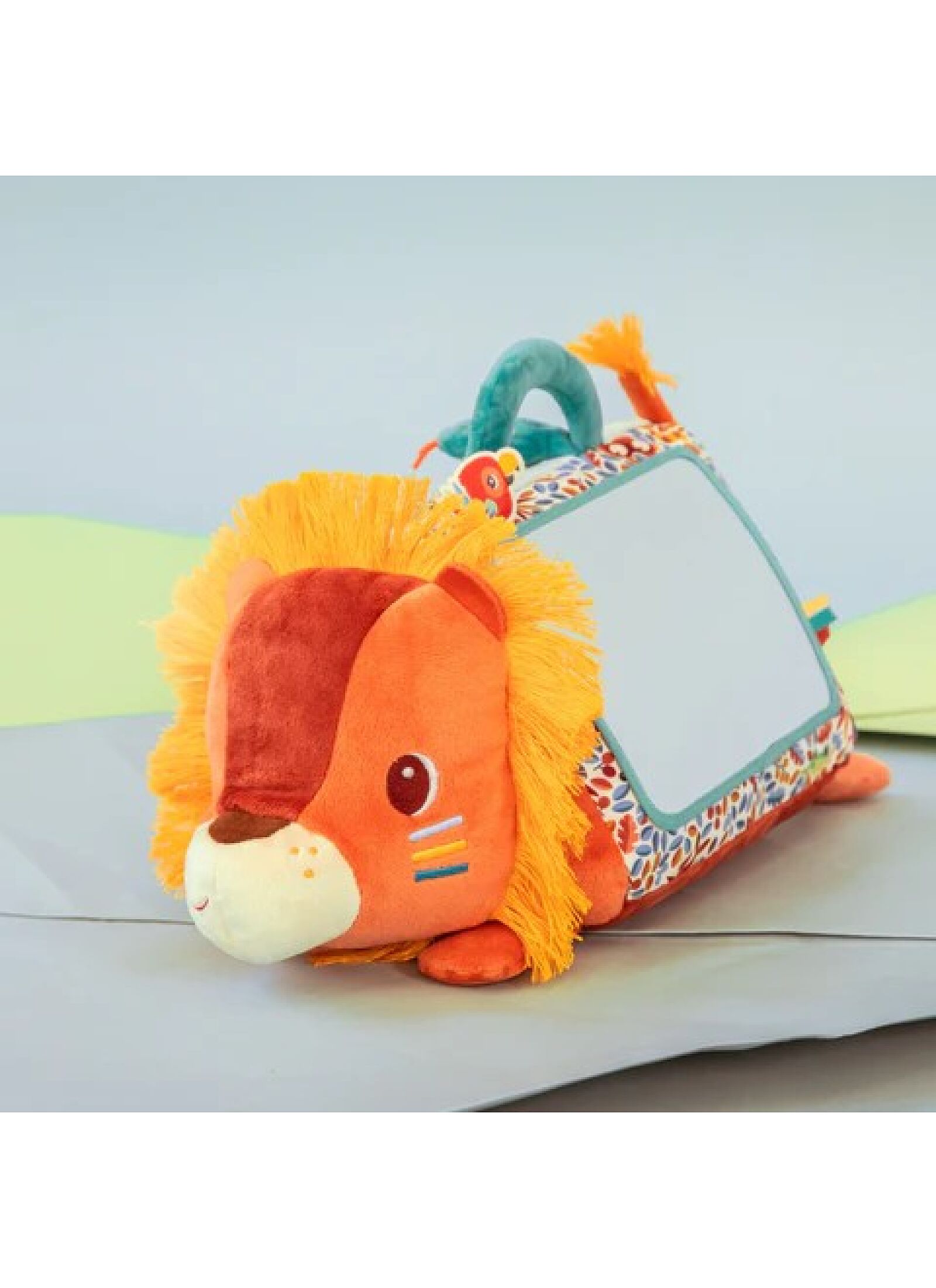 SOFT ACTIVITY TRIANGLE JACK