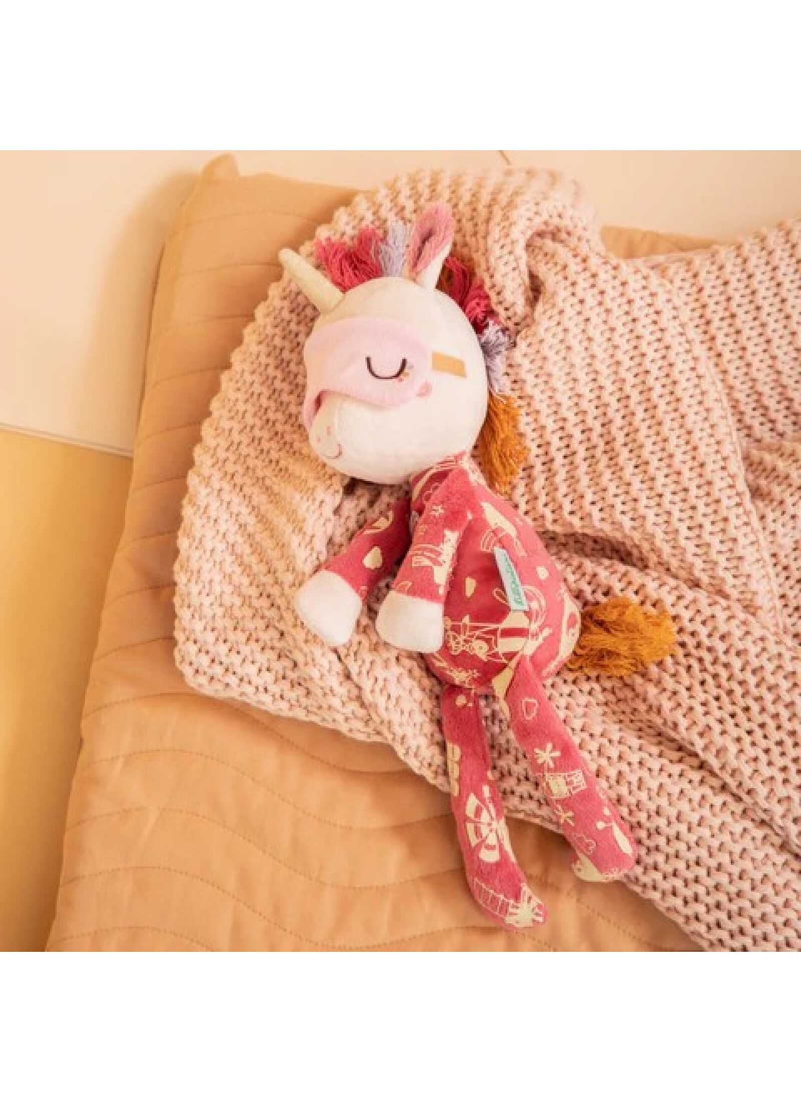 GAME THAT GLOWS LENA UNICORN