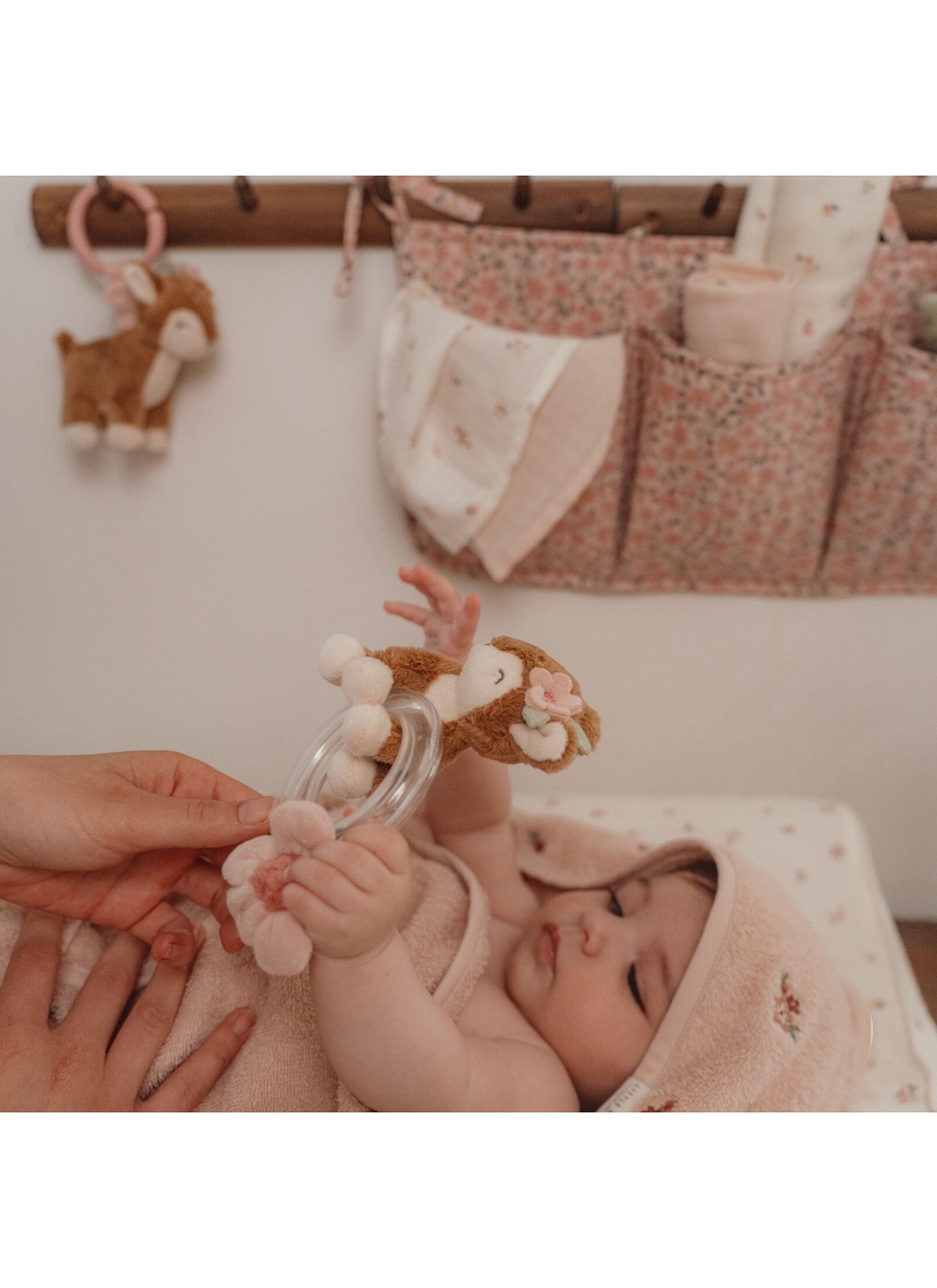 RING RATTLE FAIRY GARDEN