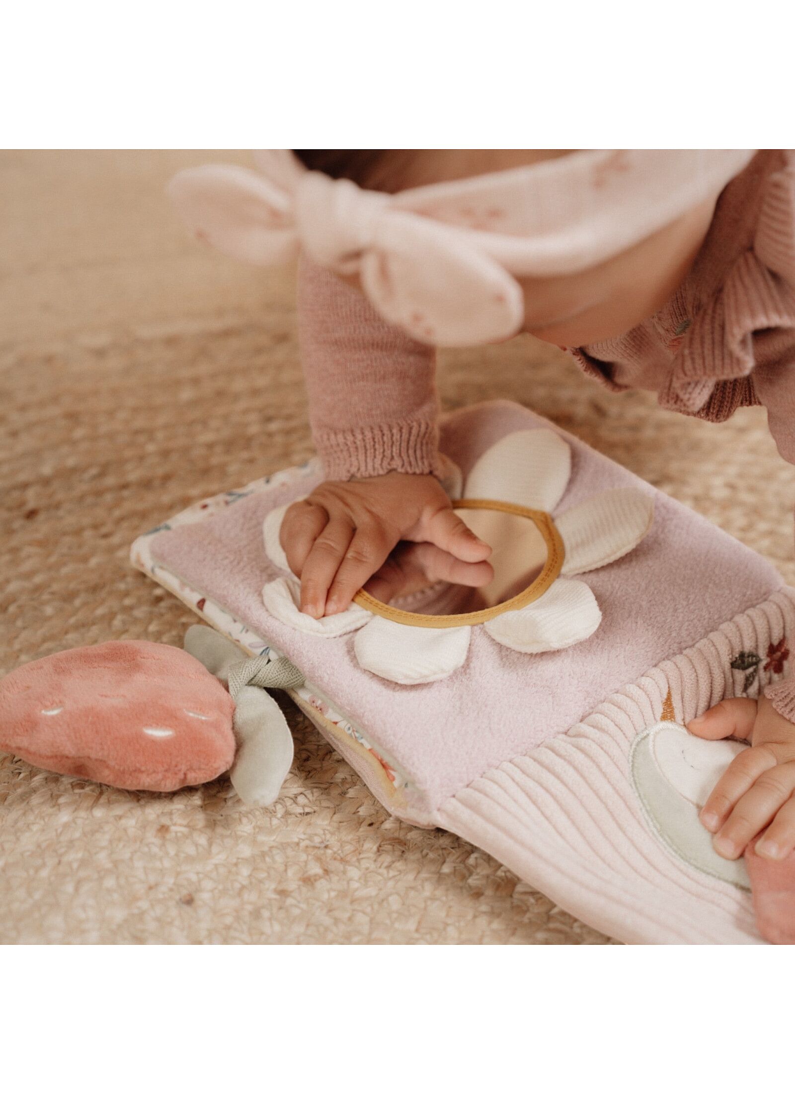 SOFT BOOK FAIRY GARDEN
