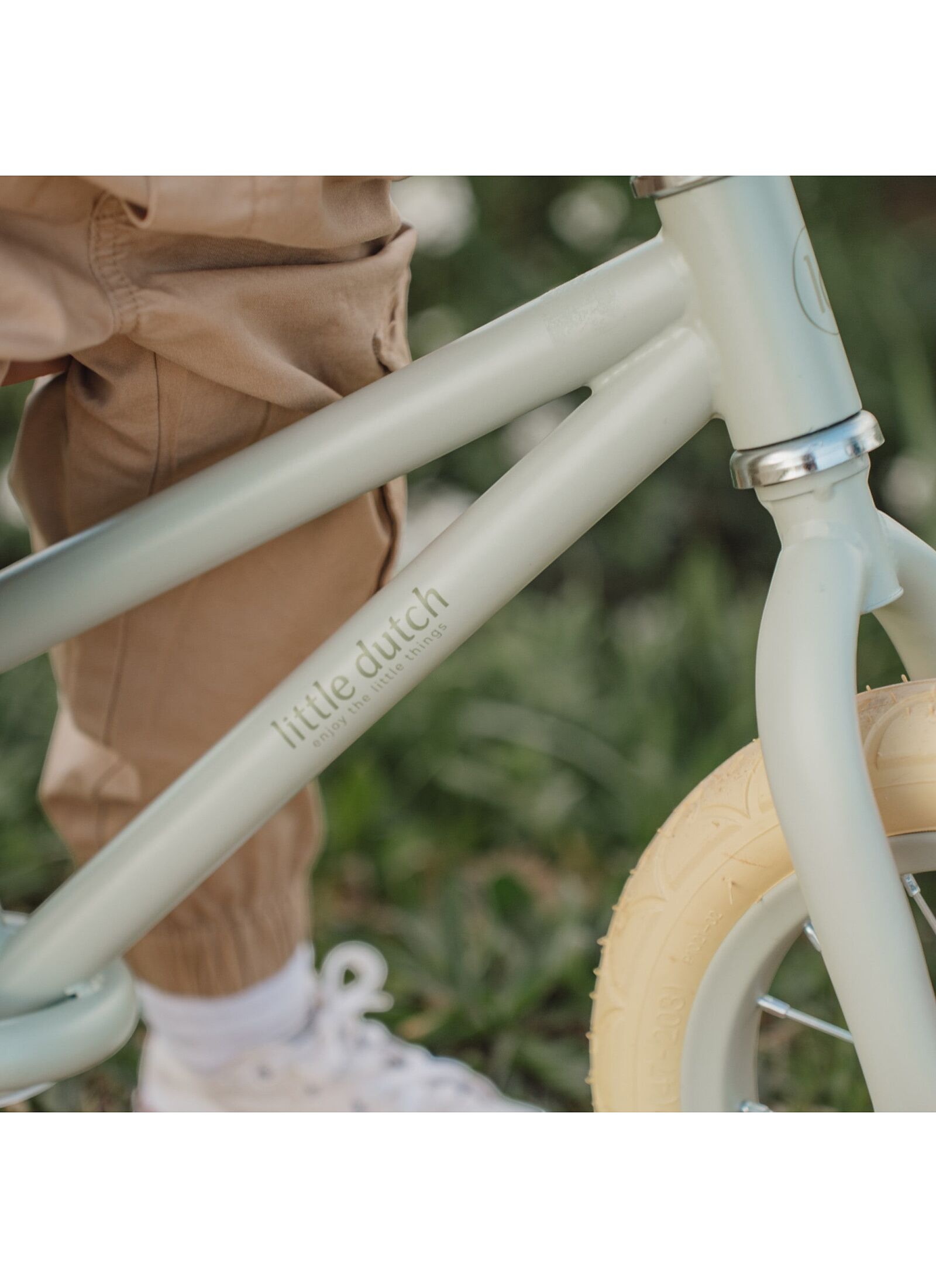 BALANCE BIKE GREEN MATTE
