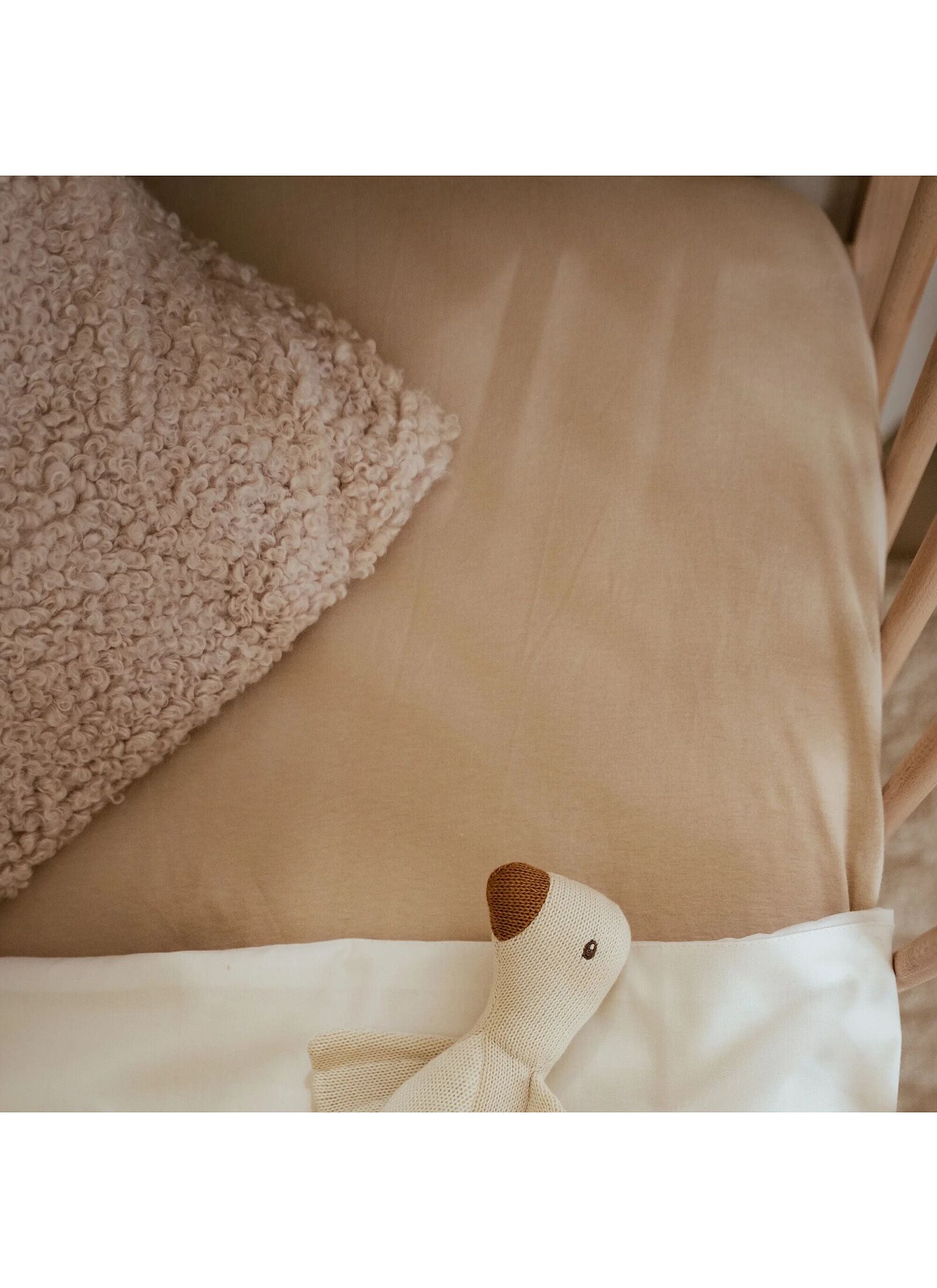 CRIB FITTED SHEET PURE SOFT BEIGE