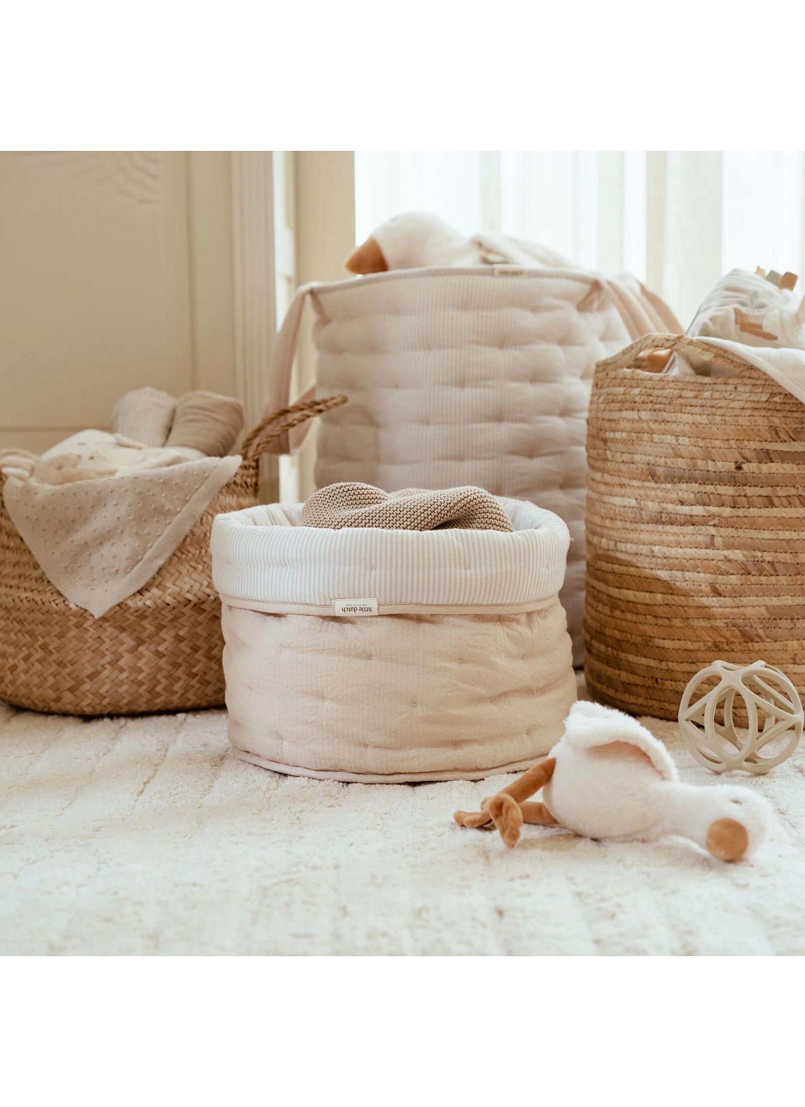 STORAGE BASKET PURE SOFT BEIGE STRIPES
