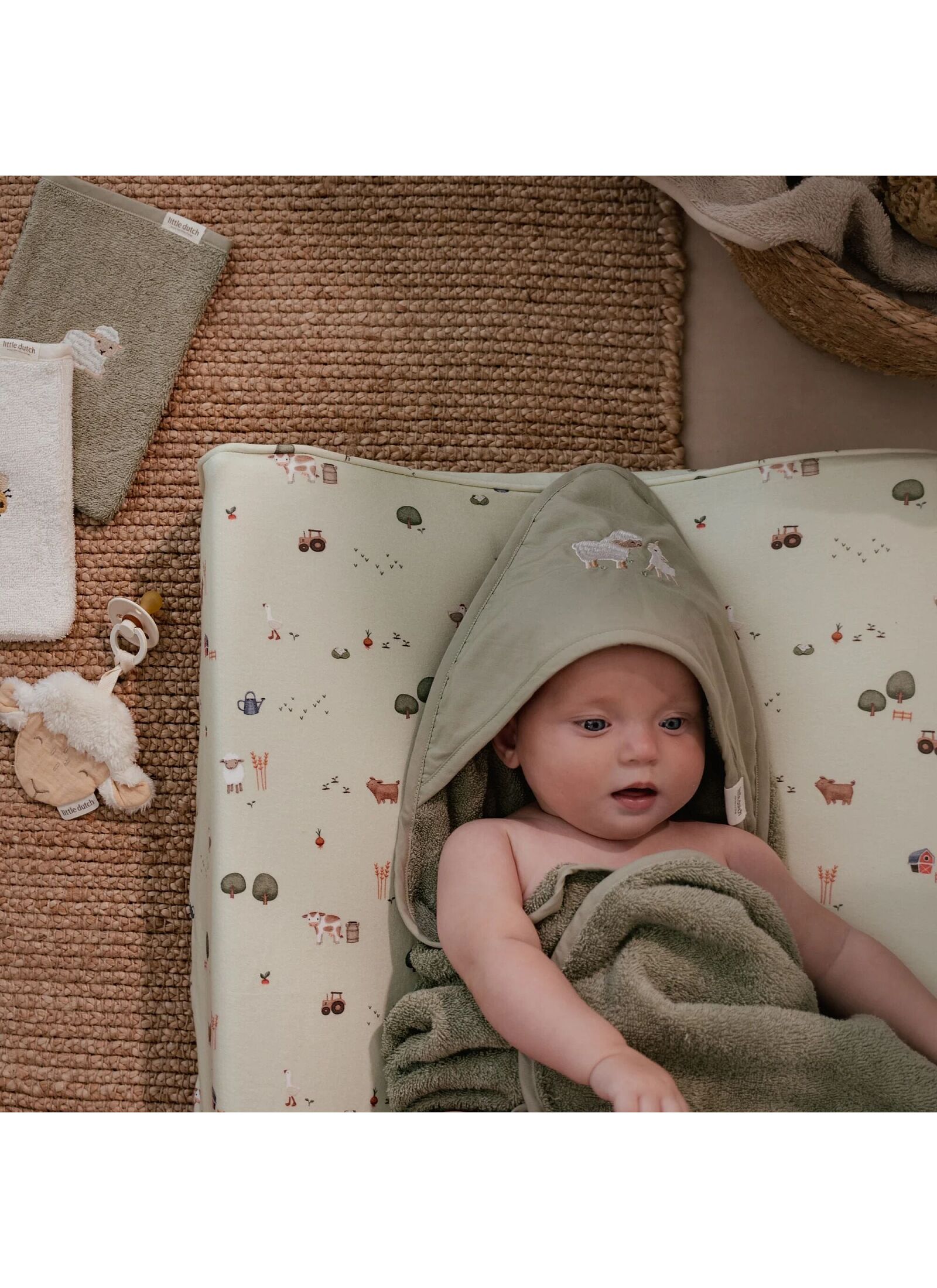 CUDDLE CLOTH LITTLE LAMB