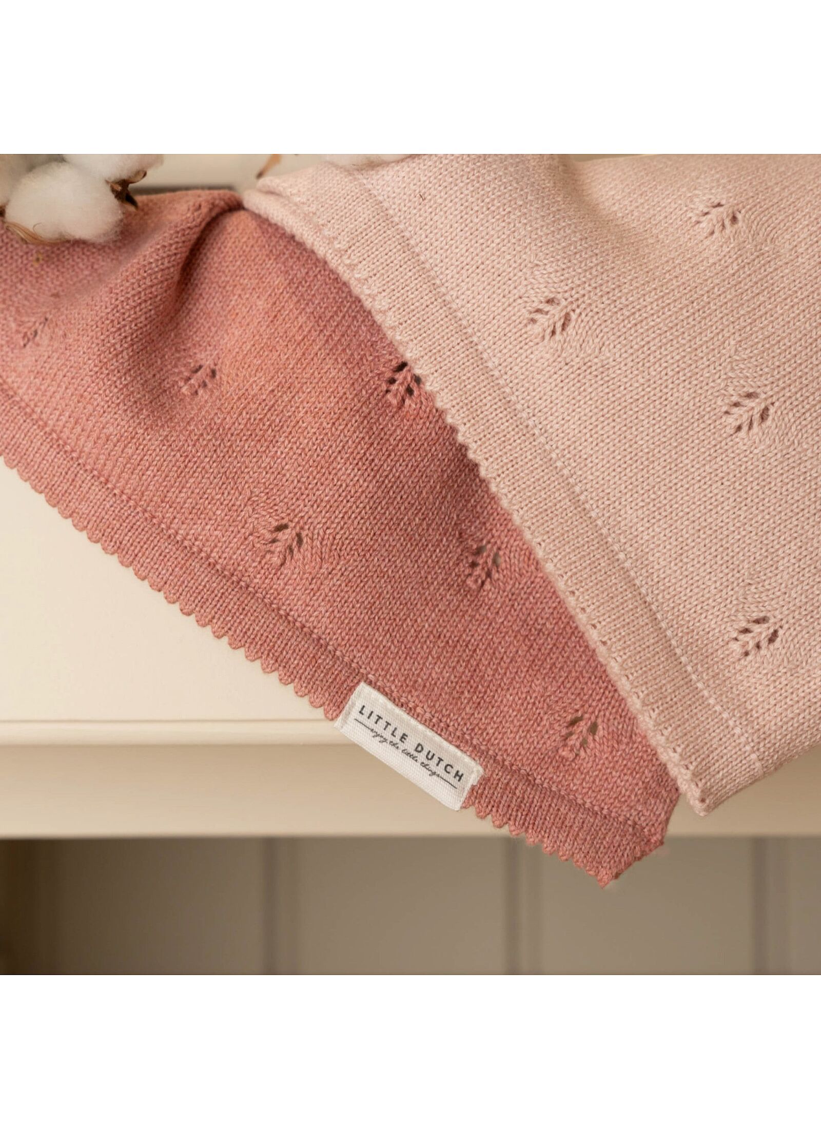 KNITTED CRIB BLANKET (110X140) PURE BLOSSOM